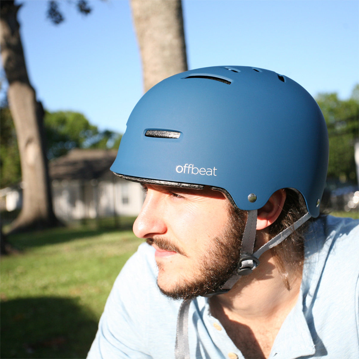 ZEITBIKE FREETOWN OFFBEAT multi-sport helmet with vibrant design, adjustable straps, and ventilation for cycling and outdoor activities.