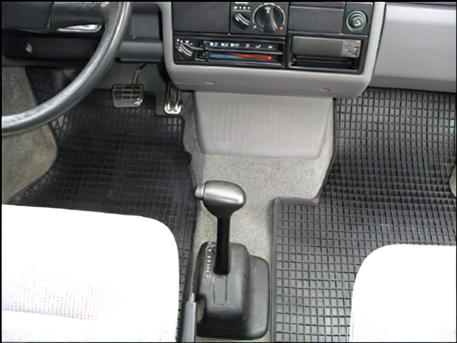 GoWesty rubber floor mat set for Eurovan, durable all-weather mats with textured surface for vehicle interior protection.