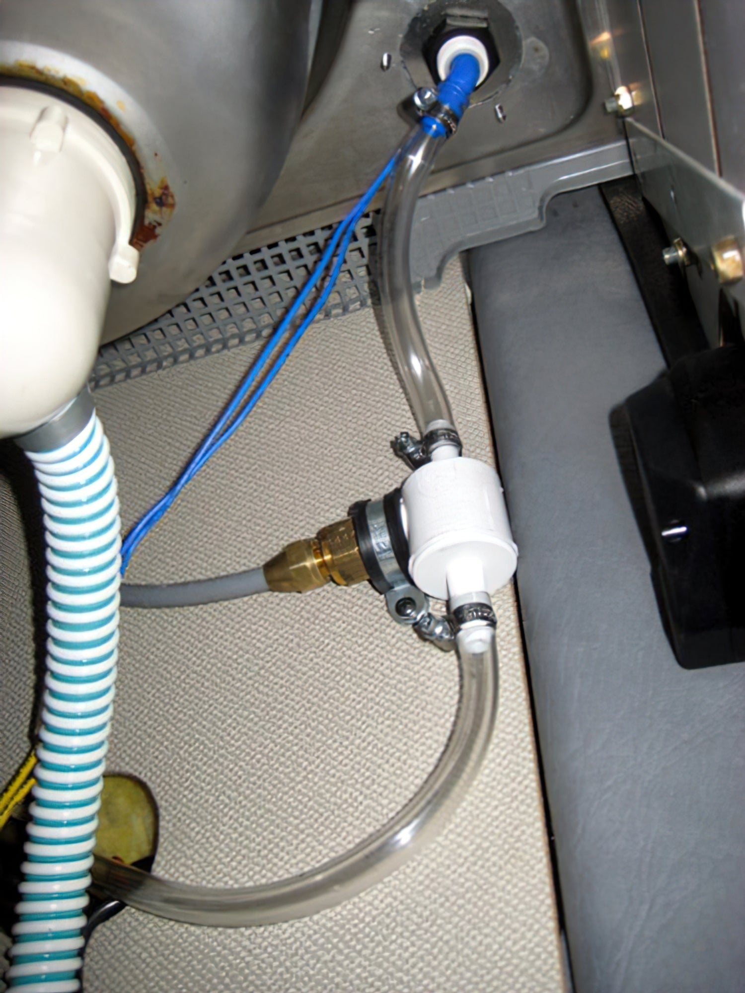 City Water Adapter for Shurflo Faucet [Vanagon] - OVERLANDERS Outfitter