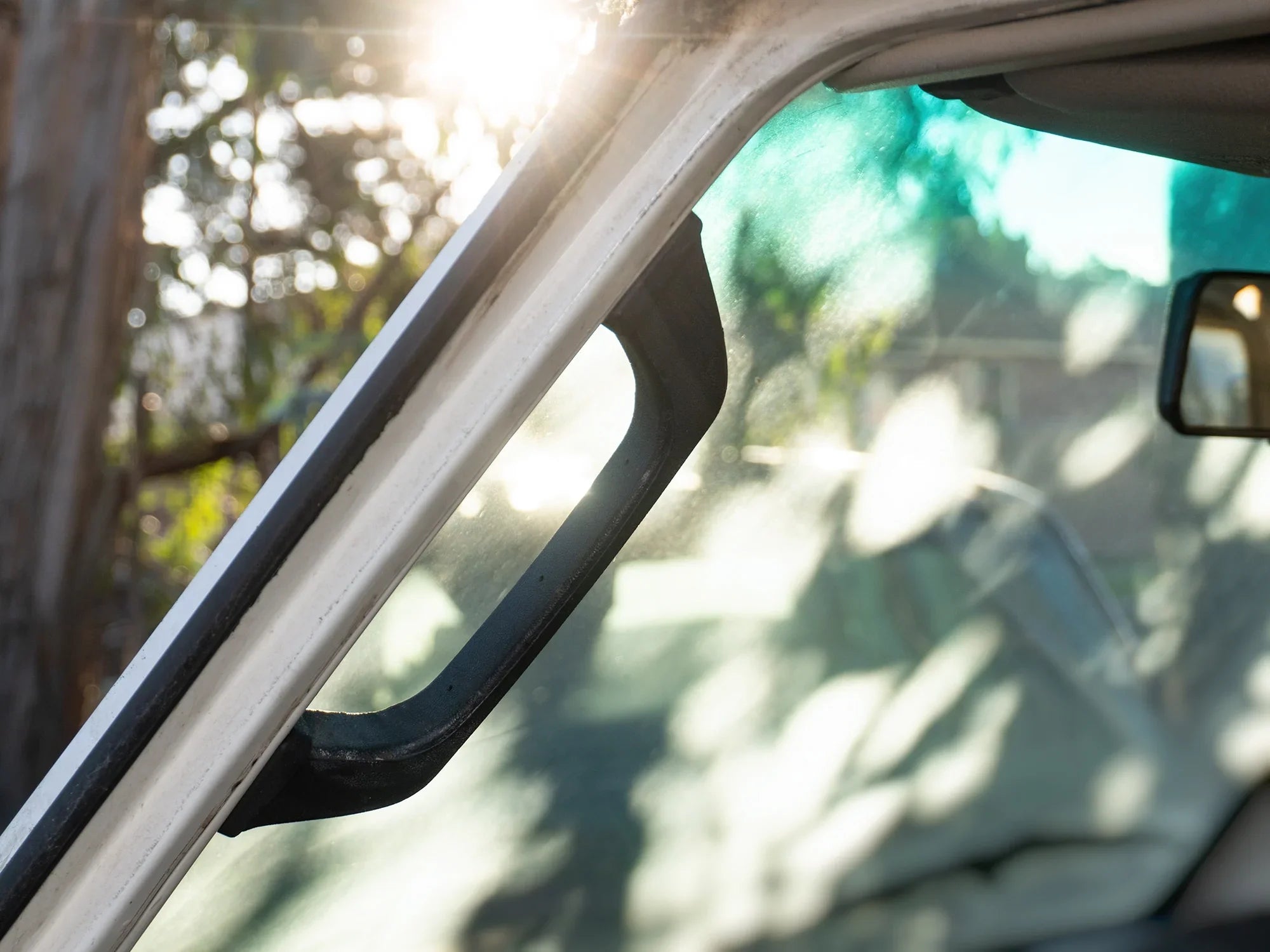 Wedge Kit for Grab Handle - OVERLANDERS Outfitter
