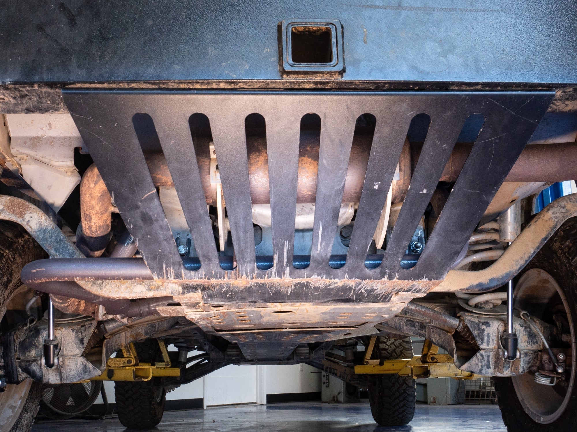 Rear Brush Guard [Syncro] - OVERLANDERS Outfitter