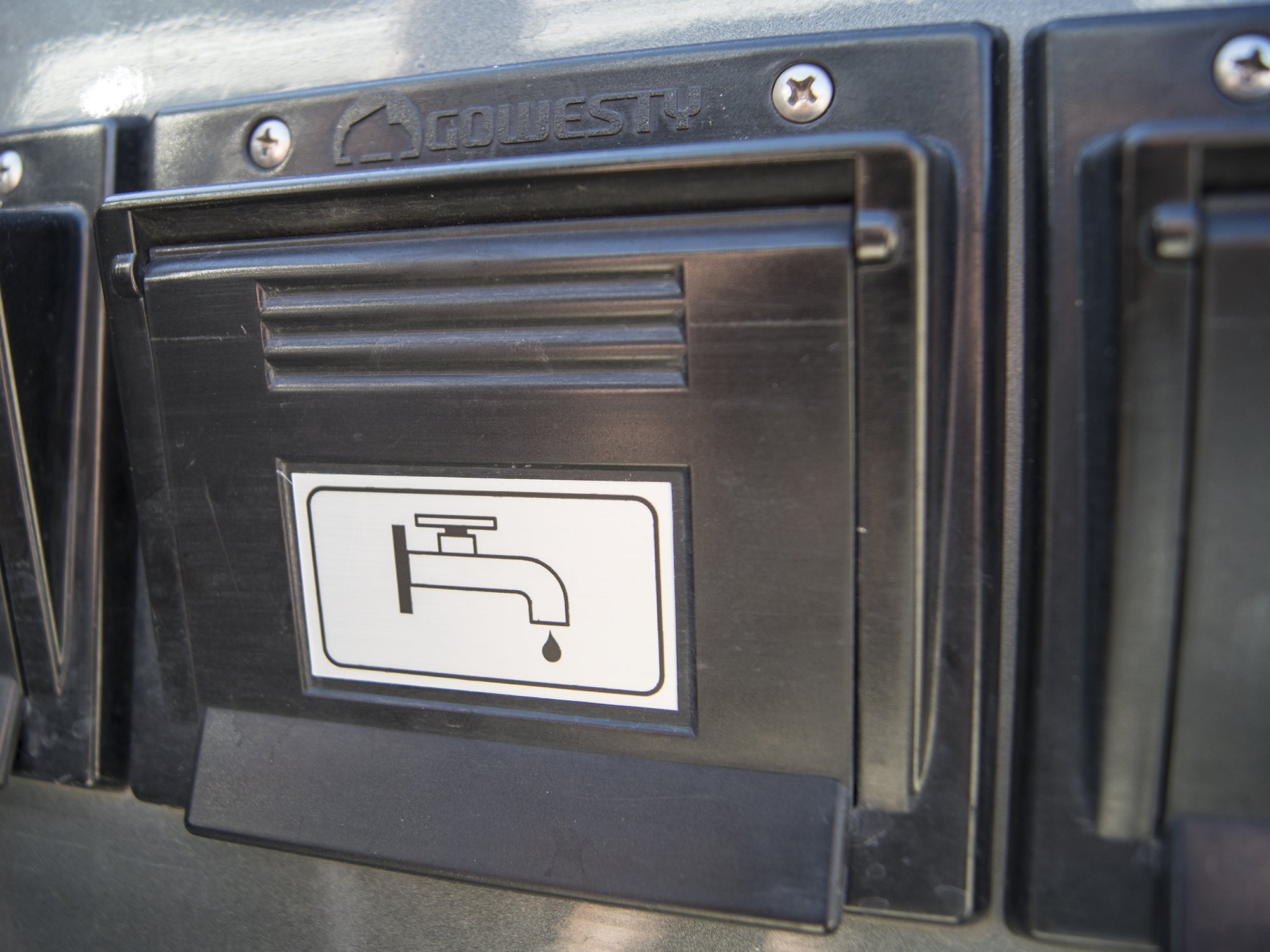 GoWesty City Water Hook-Up Box - OVERLANDERS Outfitter