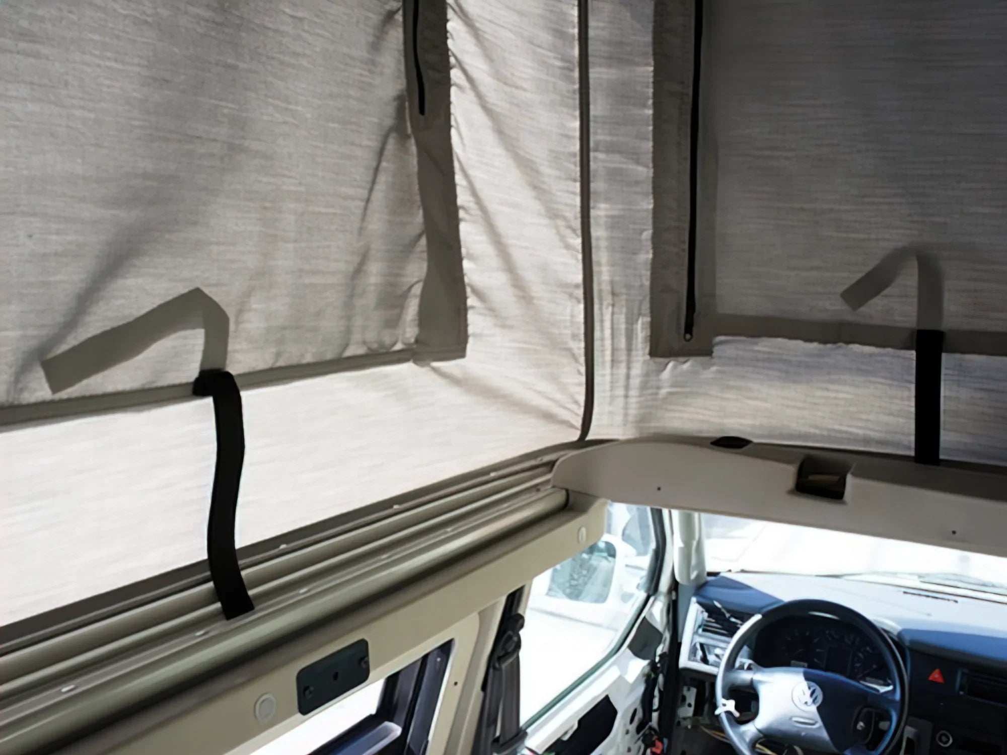 Pop-Top Tent (Acrylic) [Eurovan Winnebago]