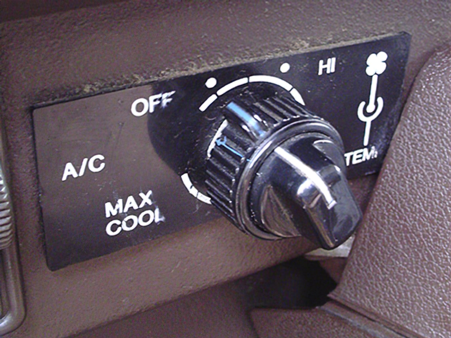 Air Conditioning Switch [Early Vanagon] - OVERLANDERS Outfitter