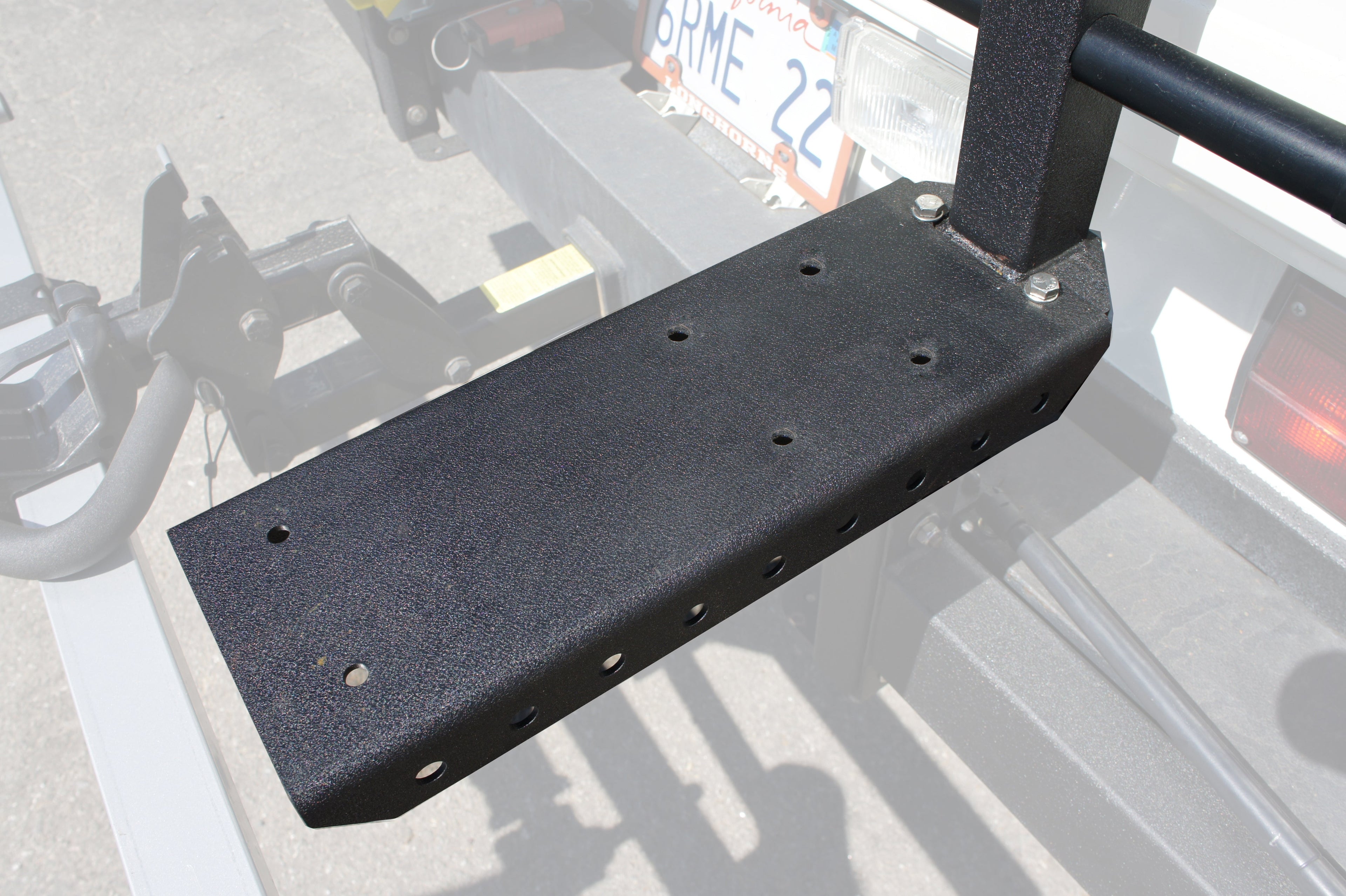 Universal Carrier Tray Offset Bracket - OVERLANDERS Outfitter