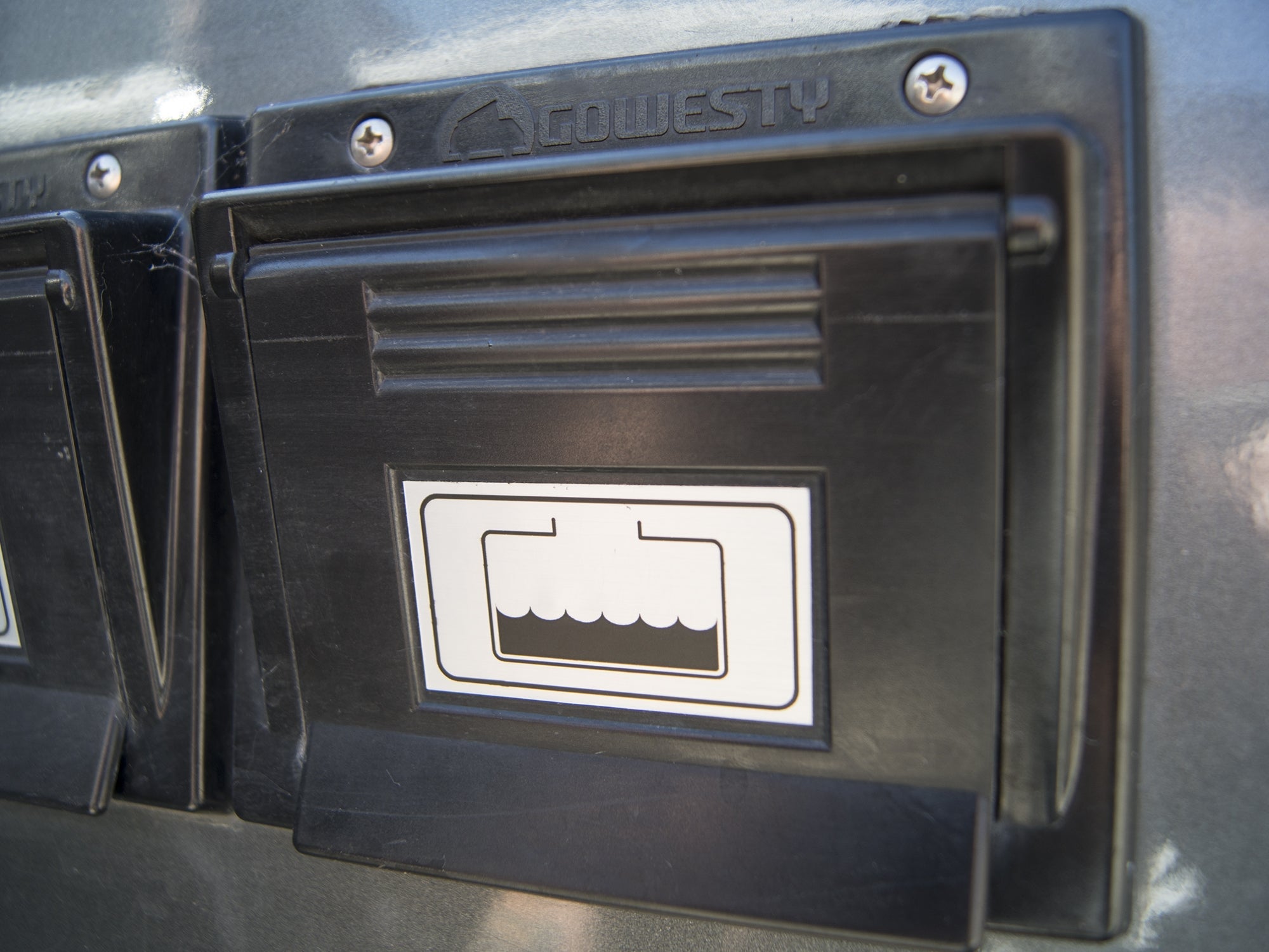 Decal for Tank Filler Hook-Up [Vanagon] - OVERLANDERS Outfitter