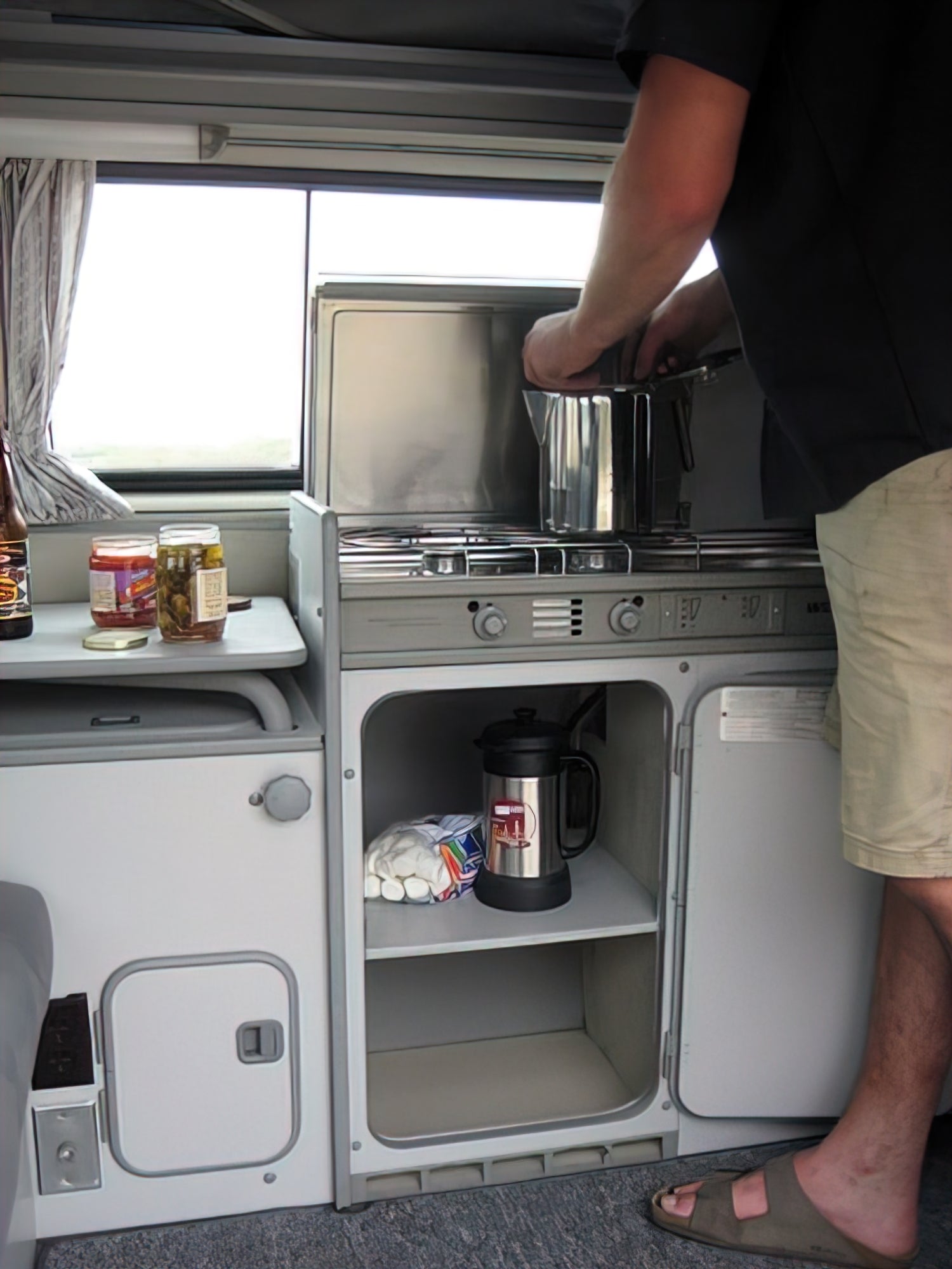 Fridge Elimination Kit [Vanagon] - OVERLANDERS Outfitter