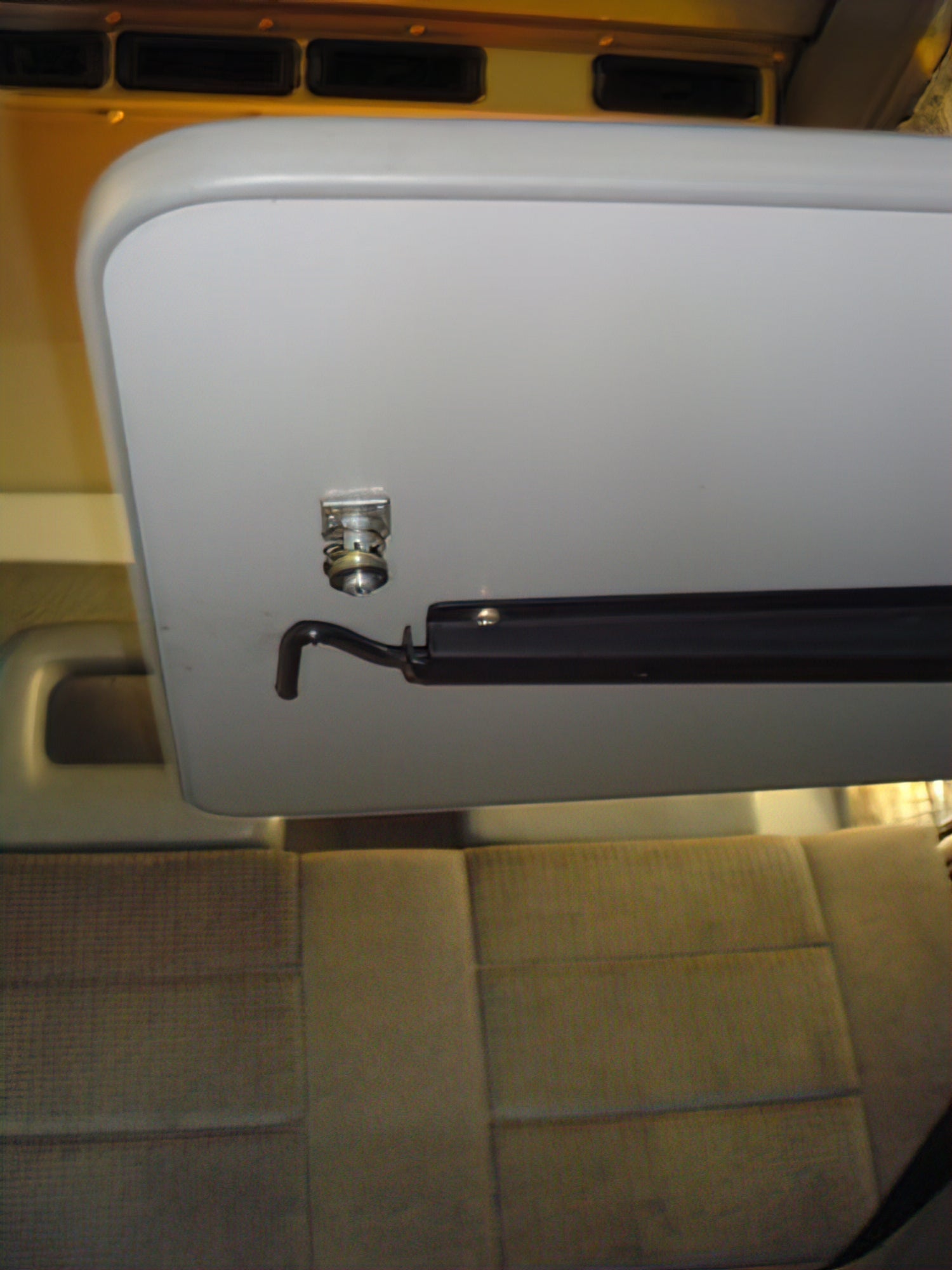 Table Latch [Late Vanagon] - OVERLANDERS Outfitter