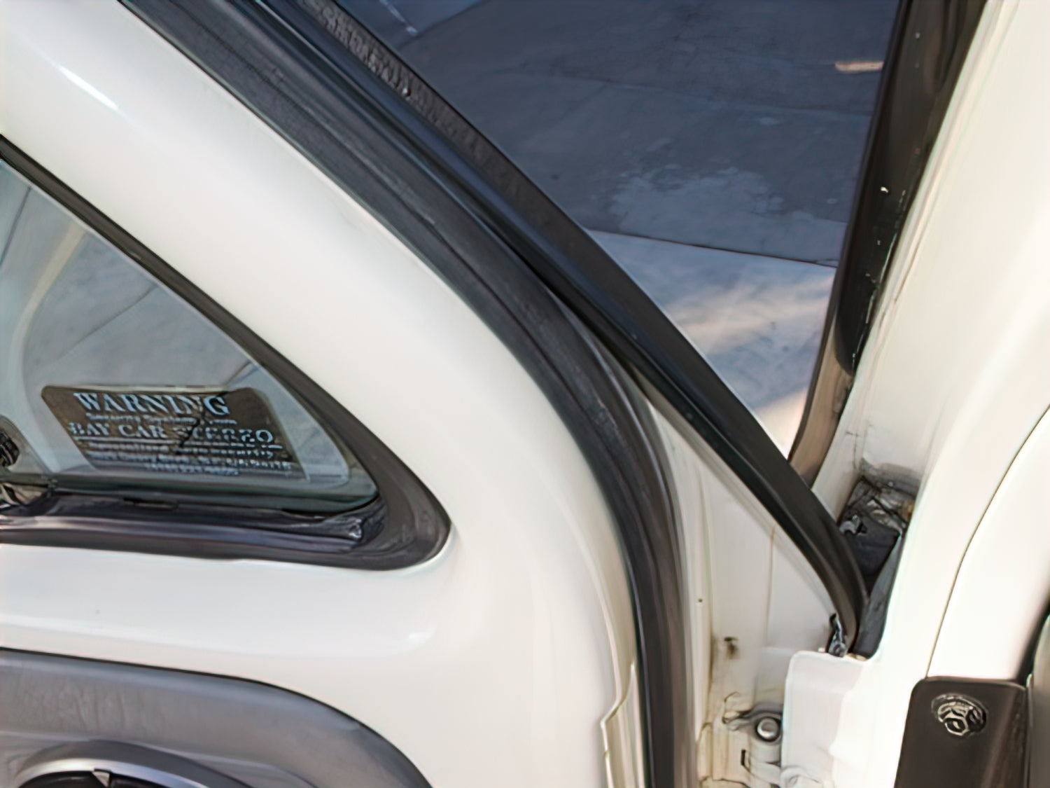 Upper Door Lip Seal [Vanagon] - OVERLANDERS Outfitter