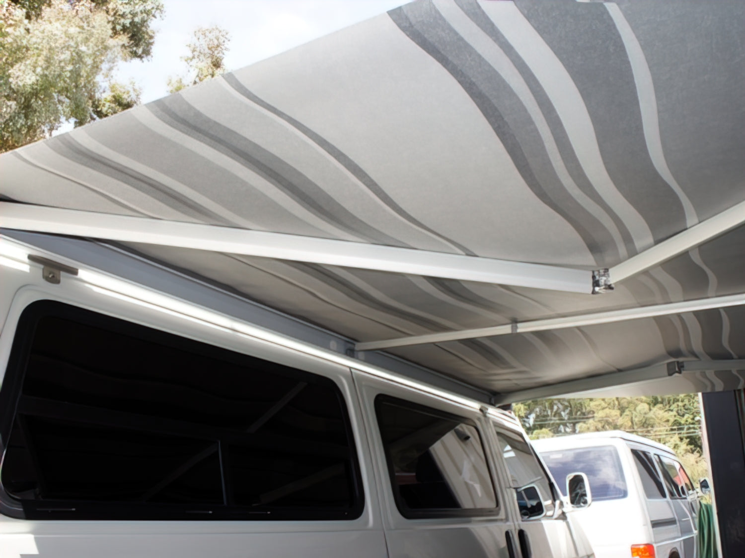 Fiamma F45S Awning - OVERLANDERS Outfitter