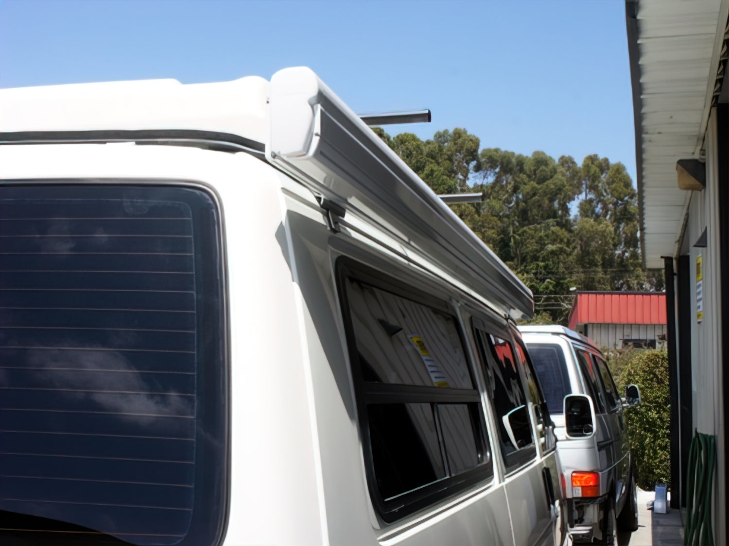 Fiamma F45S Awning - OVERLANDERS Outfitter
