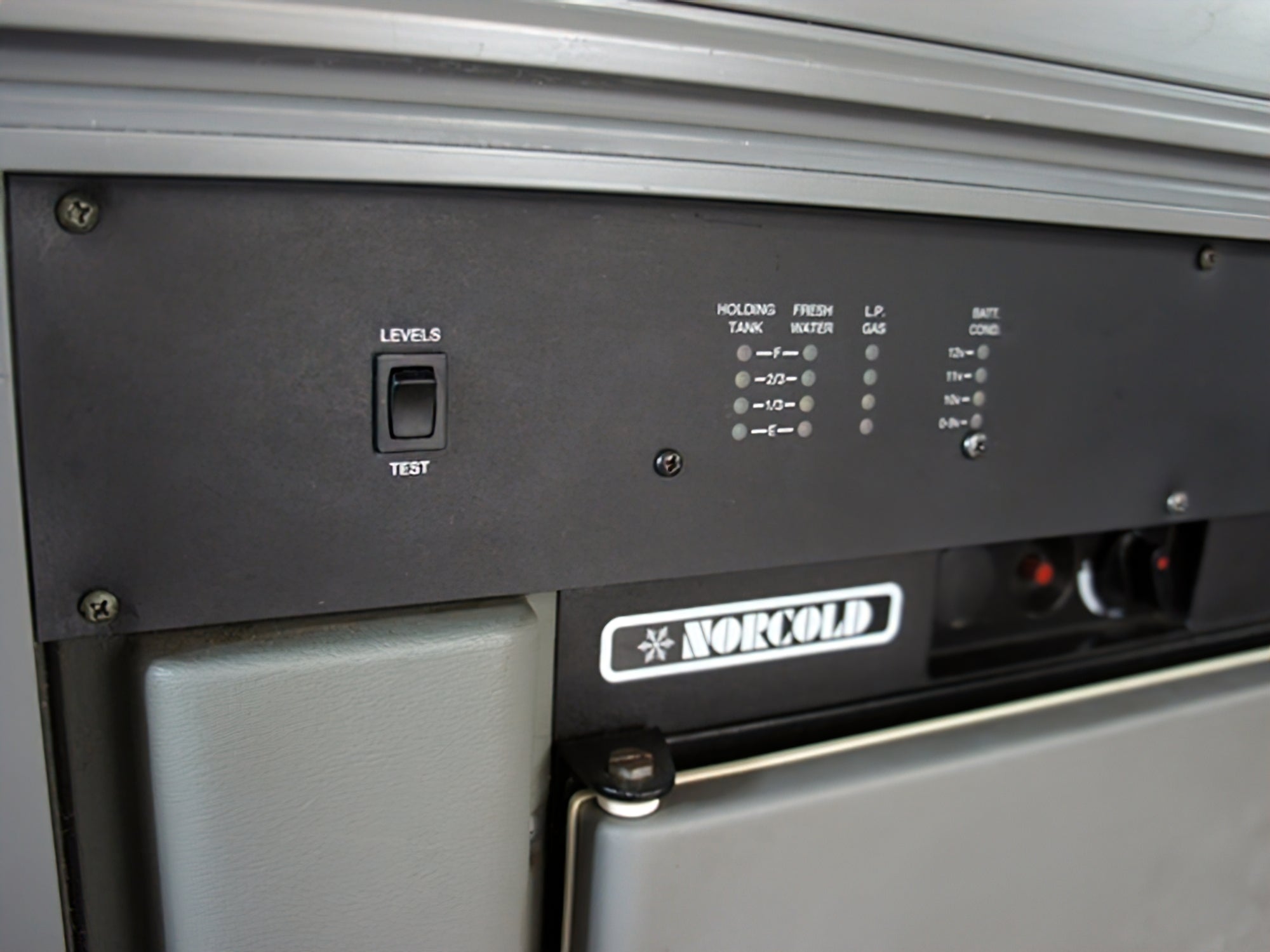 Display Panel Switch - OVERLANDERS Outfitter