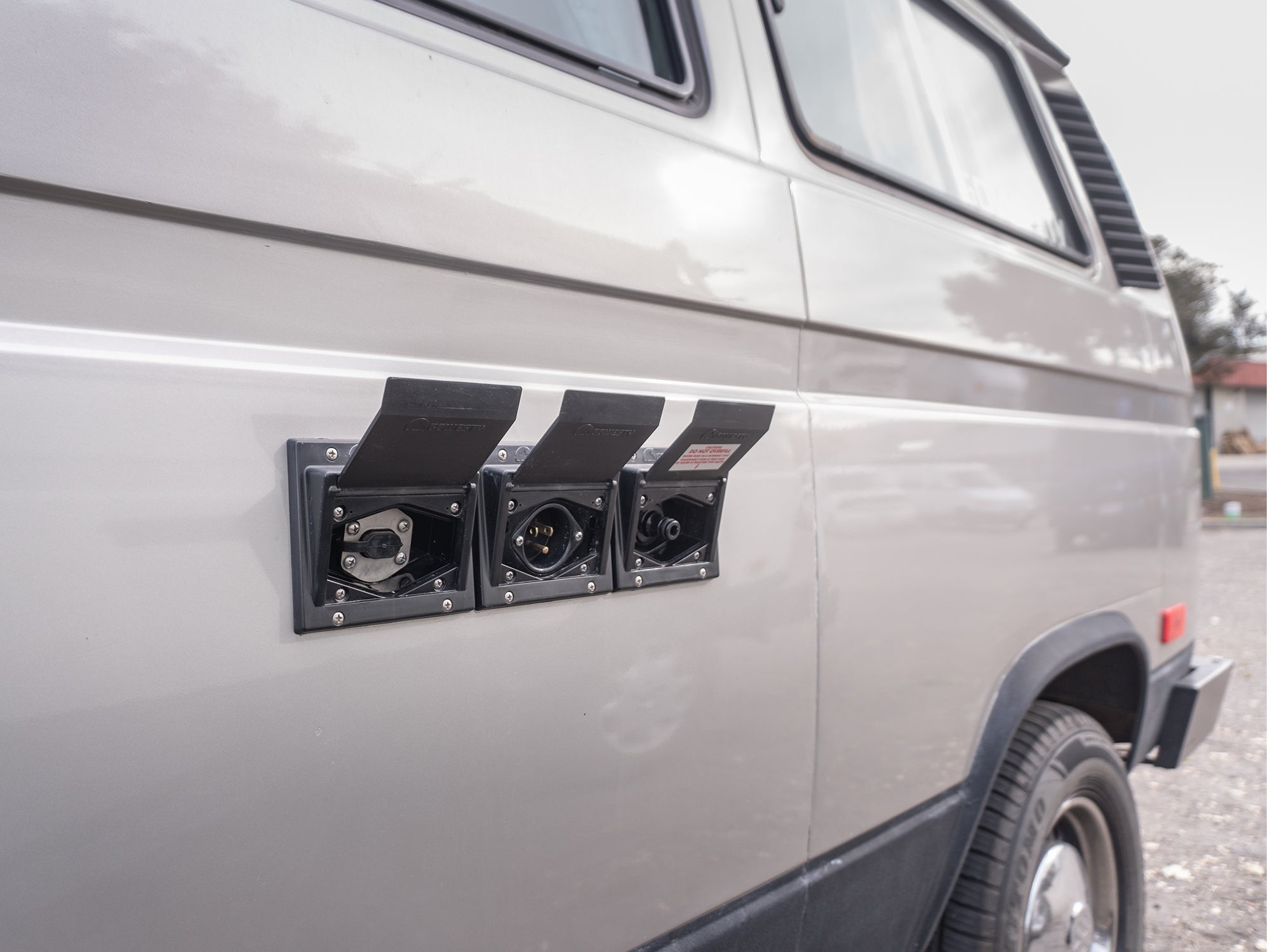 GoWesty Tank Filler Hook-Up Box - OVERLANDERS Outfitter