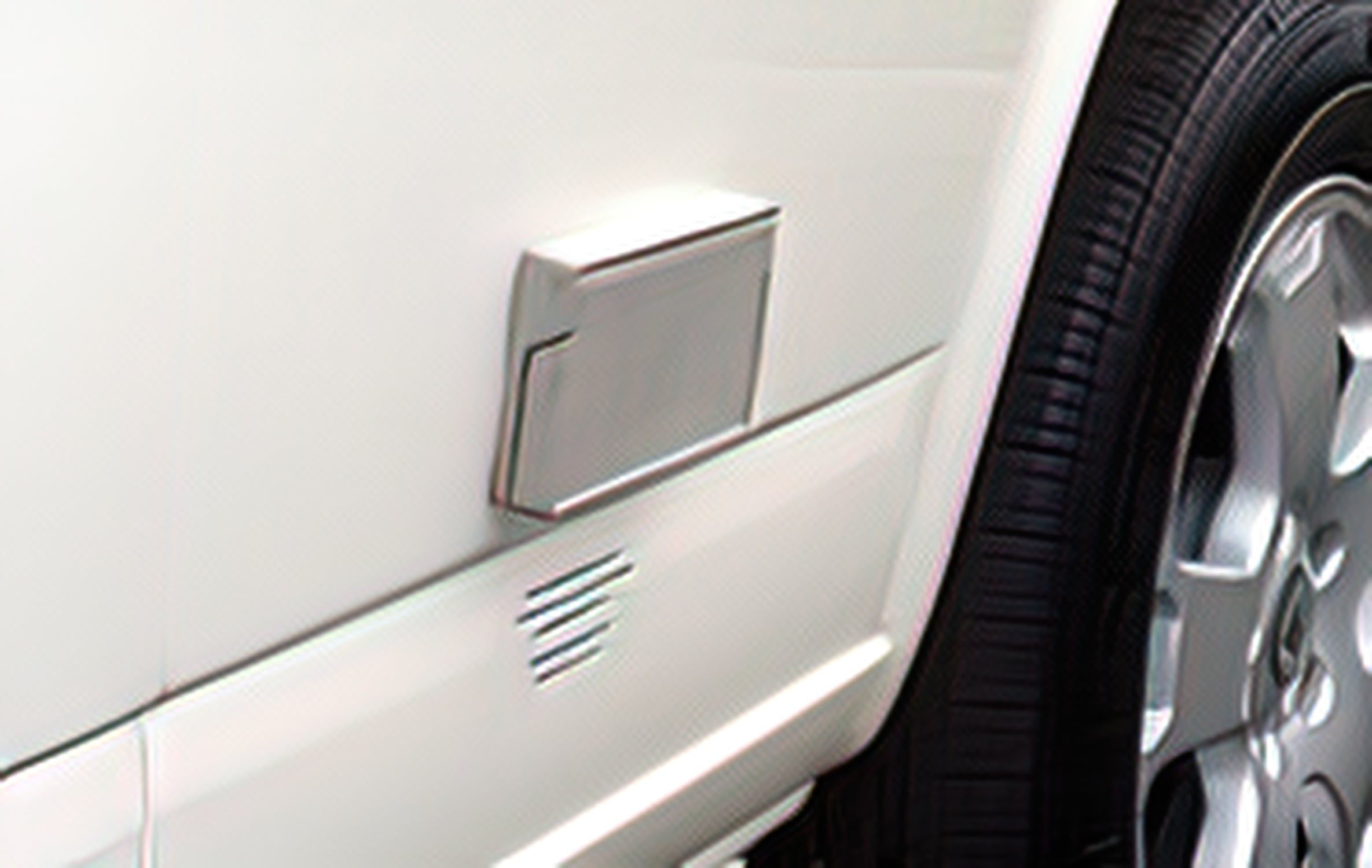 Exterior Hook-Up (110V) [Winnebago] - OVERLANDERS Outfitter