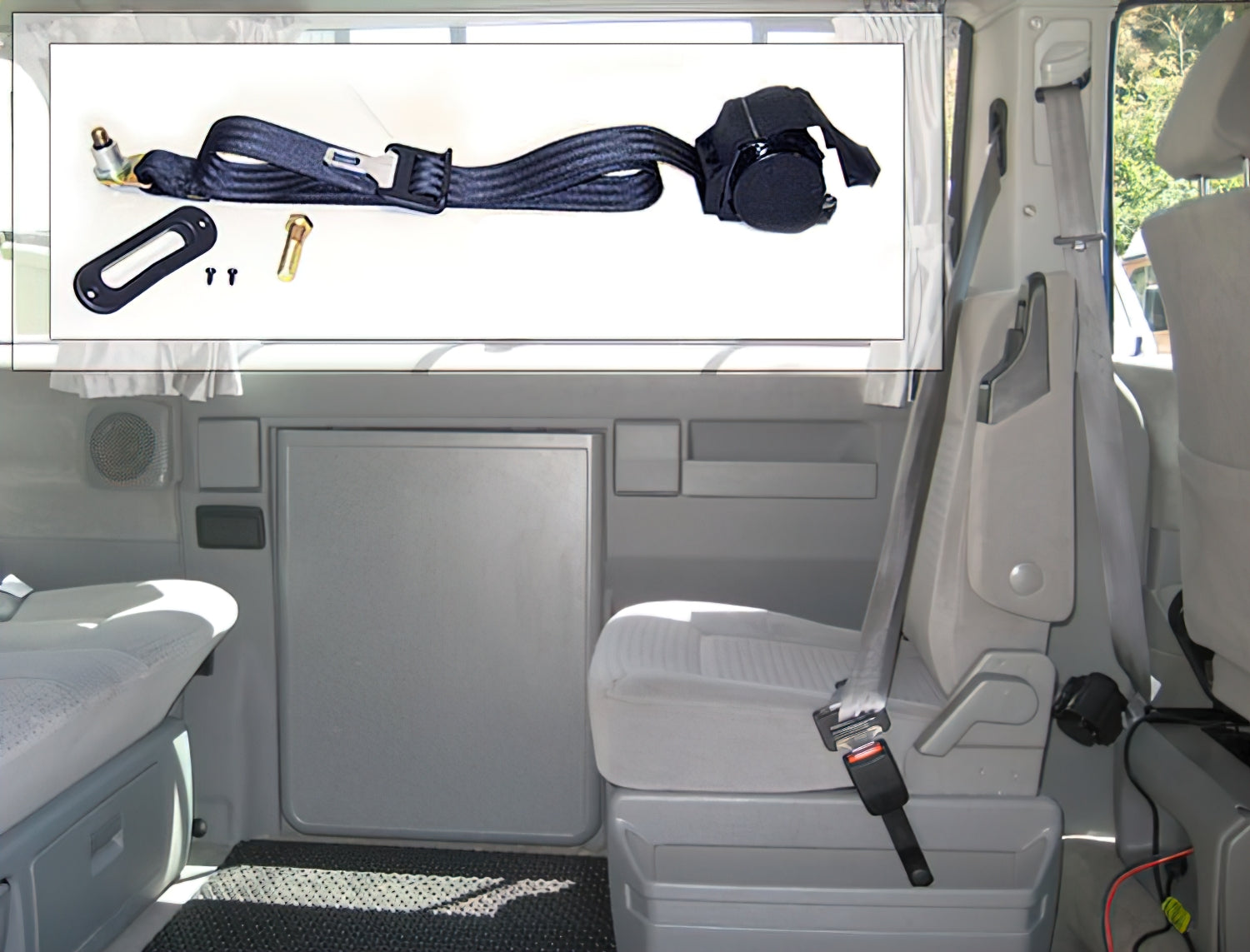 3-Point Retracting Seat Belt for Jumpseat (L/R) [Eurovan Weekender/Multivan] - OVERLANDERS Outfitter