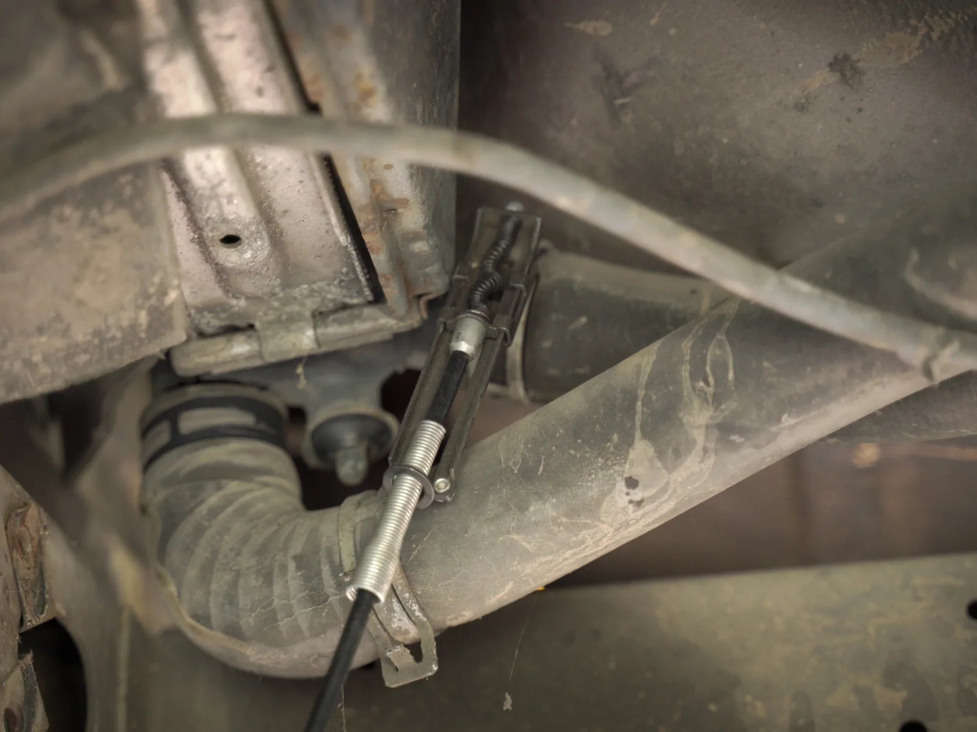 Cable-Style Hose Clamp Pliers - OVERLANDERS Outfitter