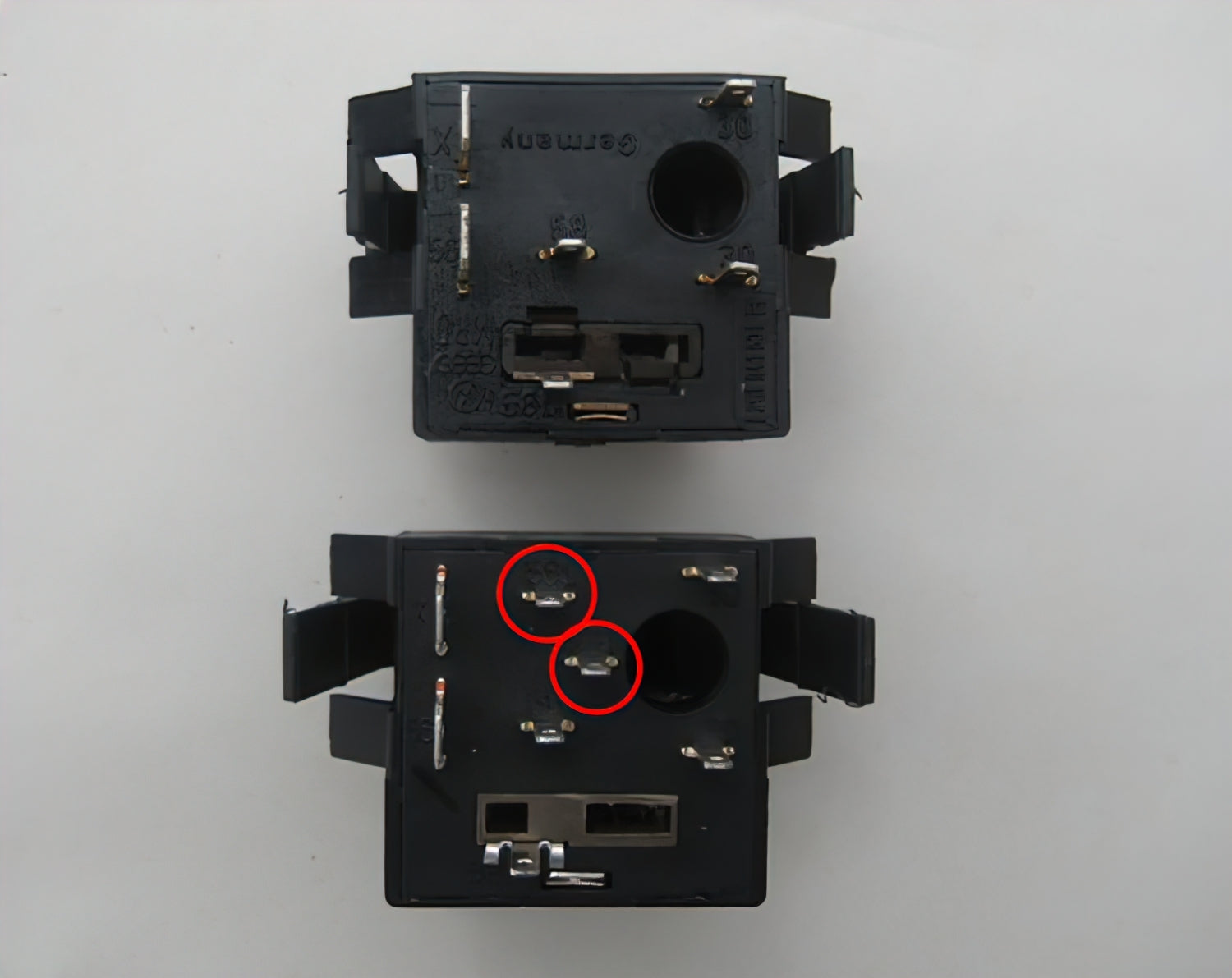 Headlight Warning System - OVERLANDERS Outfitter