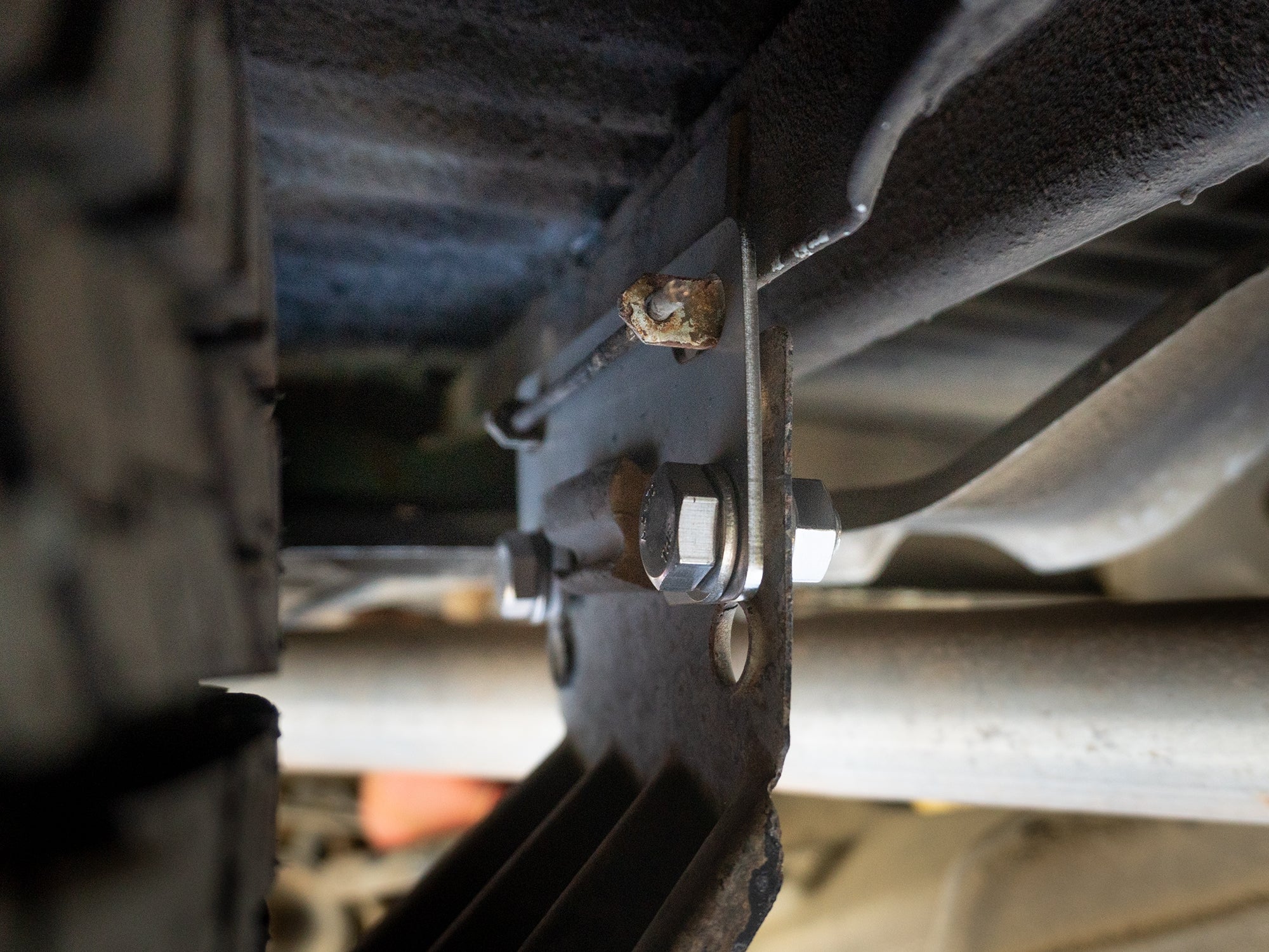 Oversize Spare Tire Kit [Eurovan] - OVERLANDERS Outfitter