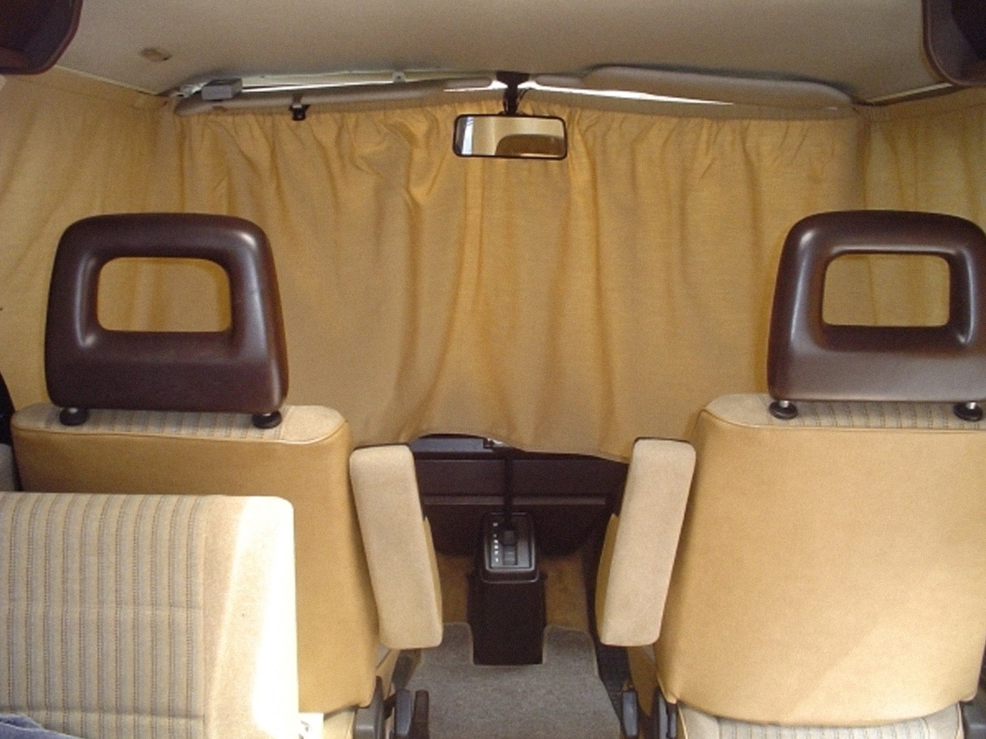 Front Door & Windshield Curtain [Vanagon] - OVERLANDERS Outfitter