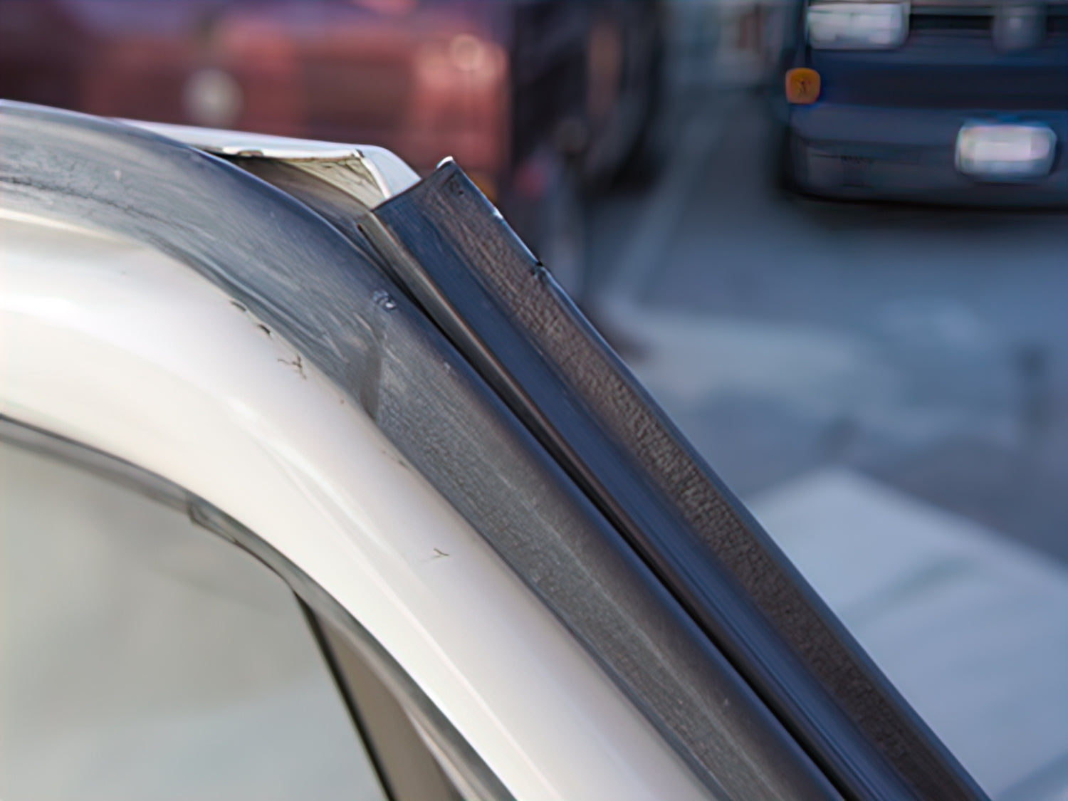 Upper Door Lip Seal [Vanagon] - OVERLANDERS Outfitter
