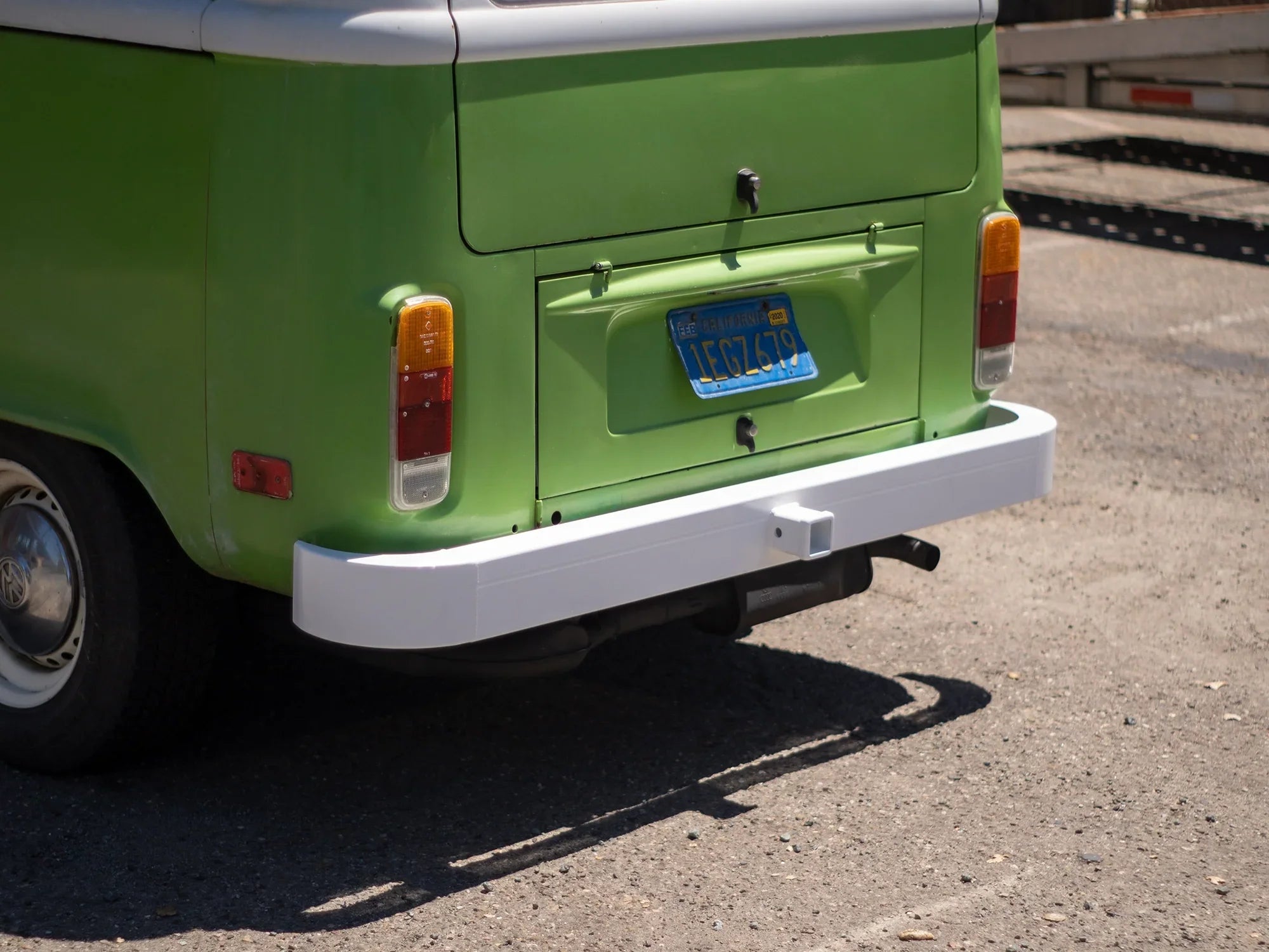 Bumper With Integrated Hitch [Bus] - OVERLANDERS Outfitter