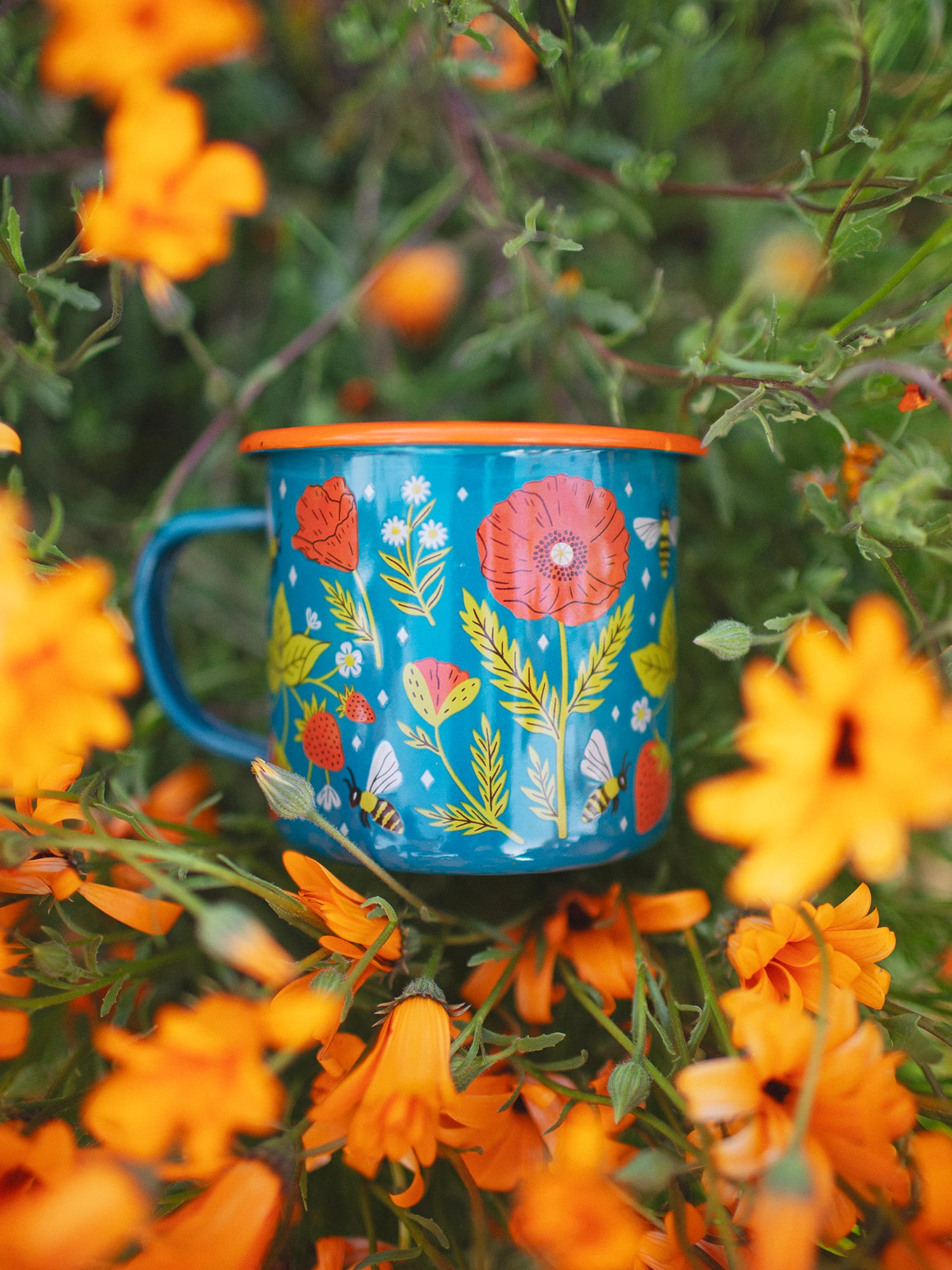 Garden Buzz Enamel Mug 16oz - OVERLANDERS Outfitter
