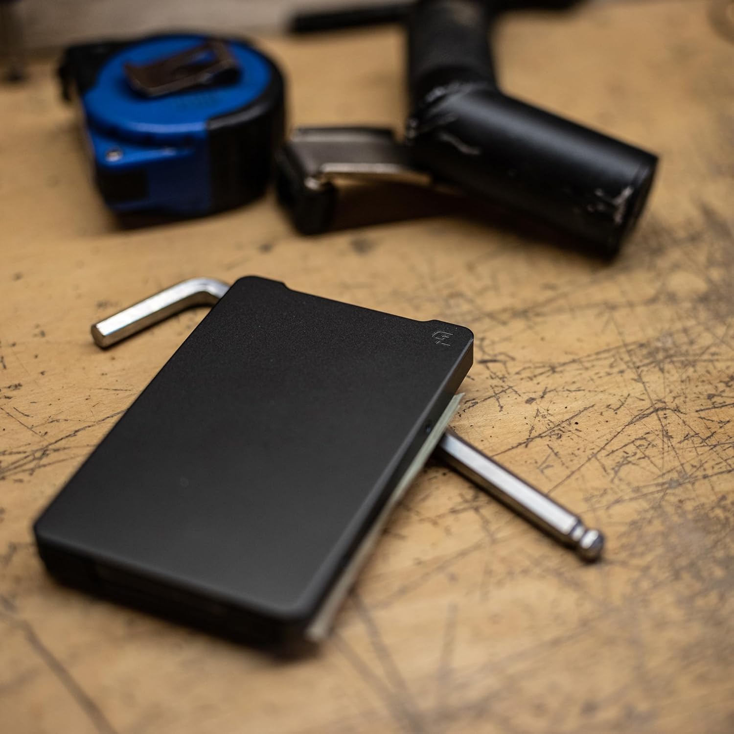 Groove Leather RFID Wallet | Slim RFID-Blocking Minimalist EDC Wallet