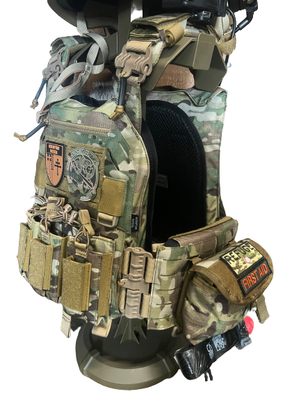 Redemption Tactical Crusader 2.0® l St. Michael FULL ARMOR KIT COMBO PACKAGE with Crusader 2.0 +IFAK Medical Kit + LEVEL IV  (2) 10x12 Front/Back Plates (2) 6x6 Side Plates (Level IV Ceramic) - OVERLANDERS Outfitter