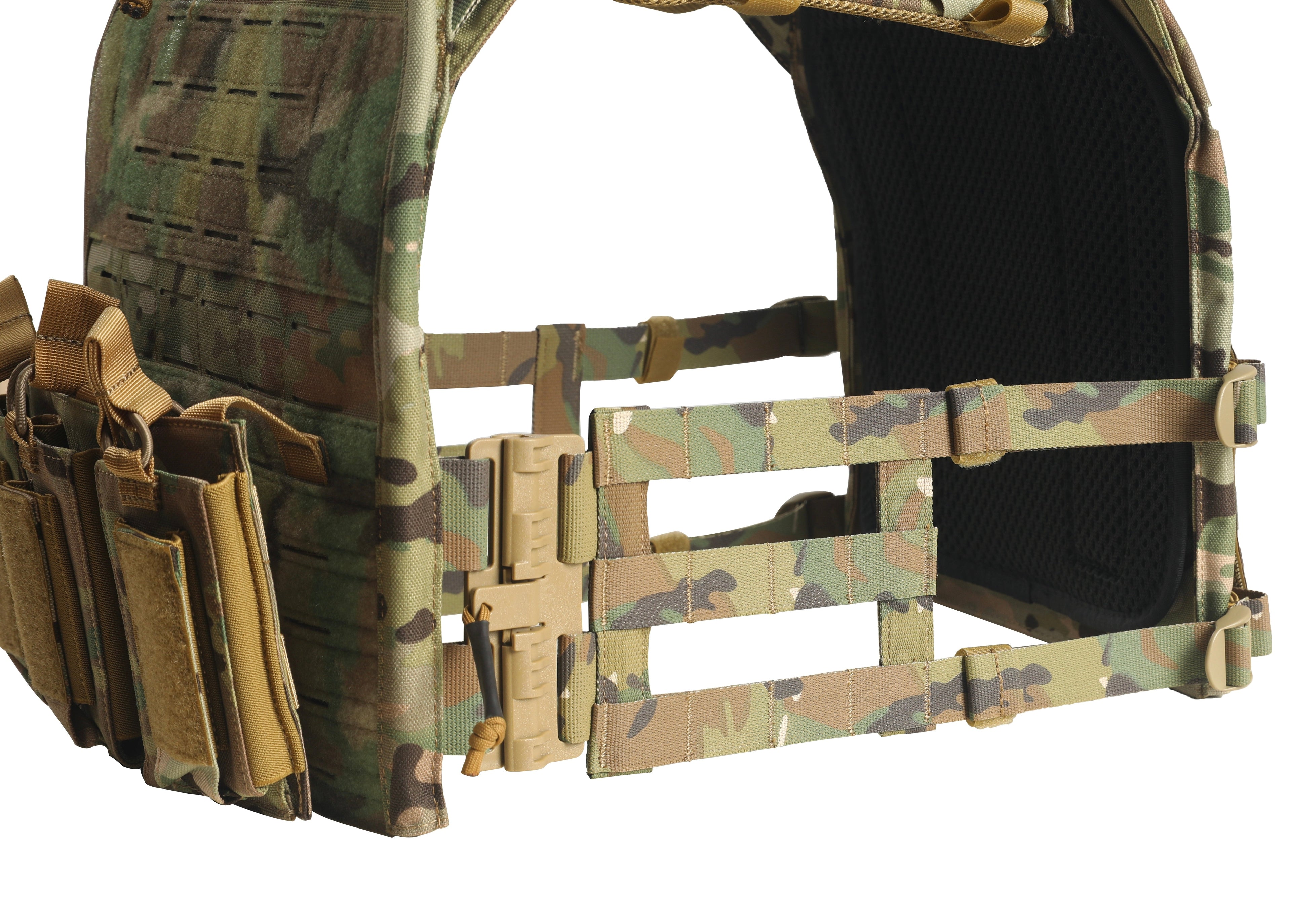 FULL KIT COMBO Crusader 2.0 XL Armor COMBO PACKAGE LIGHTWEIGHT LEVEL IV (2) 10x13.5 Front/Back Plates, Plate Carrier Bag, Medic Pouch - We The Collective