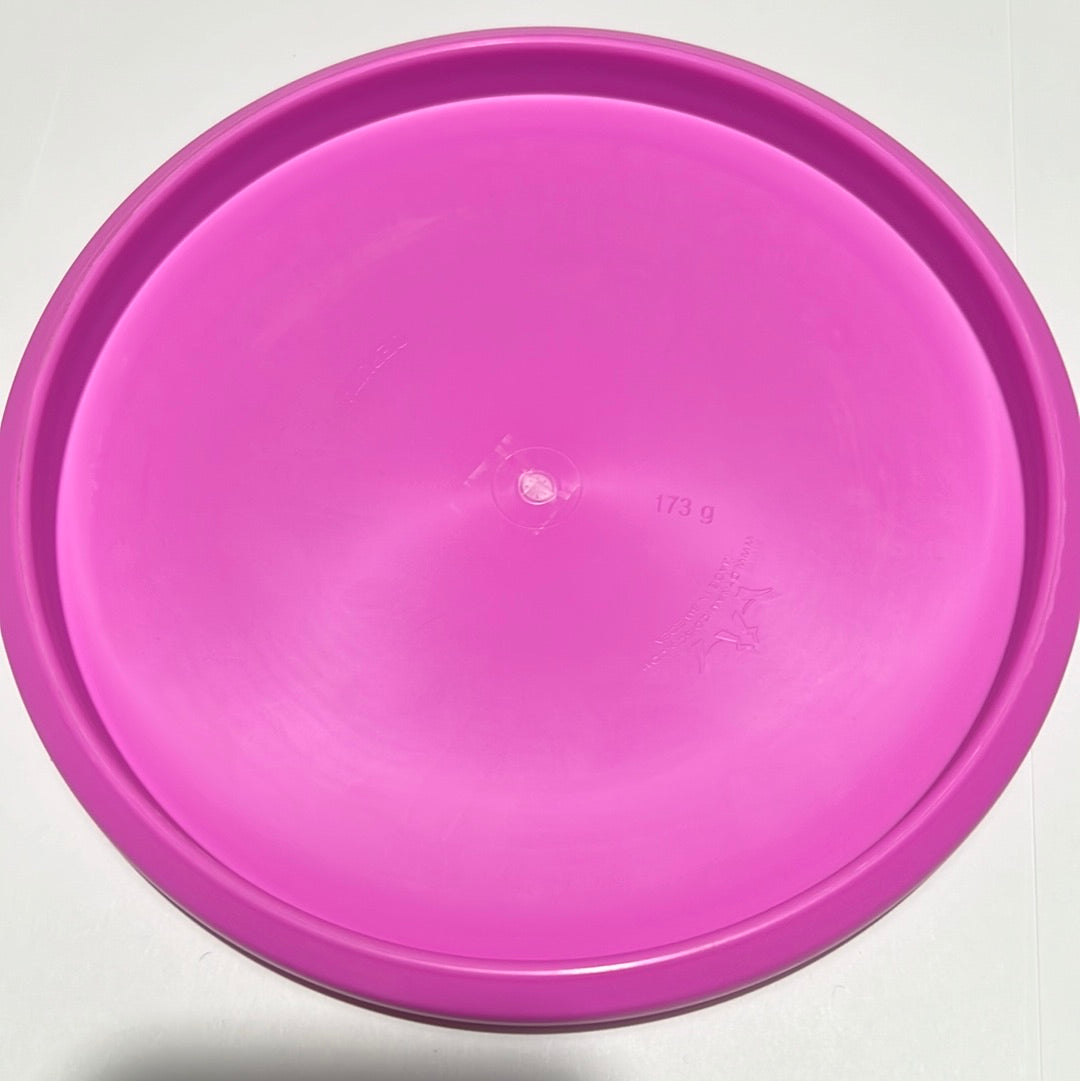 In The Bag Disc Golf Company Classic Blend Deputy Huk Lab Trifly putter with a smooth, streamlined design on a white background.