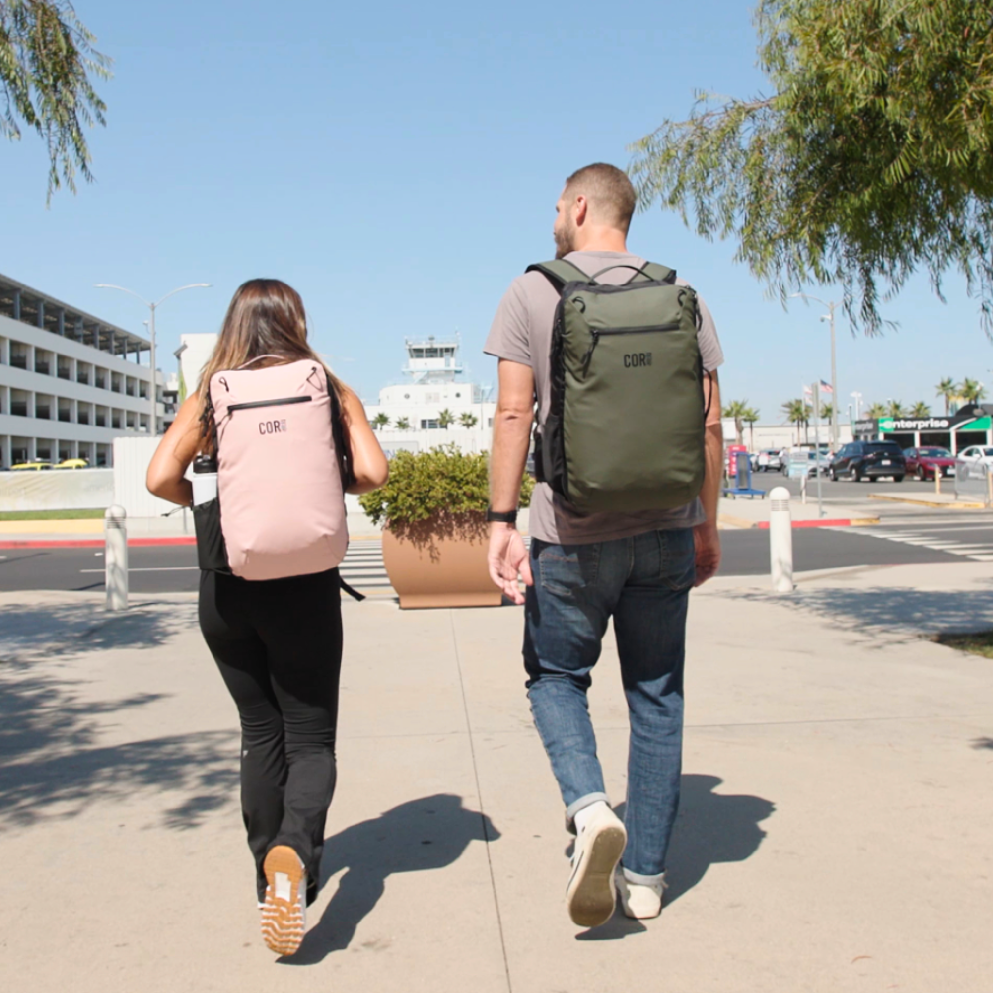 The Island Hopper Travel Backpack 28L - OVERLANDERS Outfitter