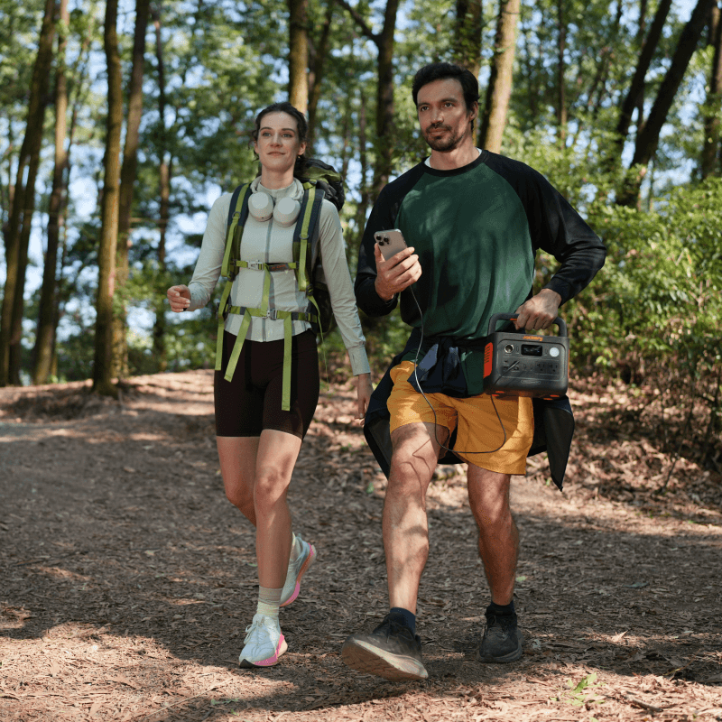 Jackery Solar Generator  300 v2 - OVERLANDERS Outfitter