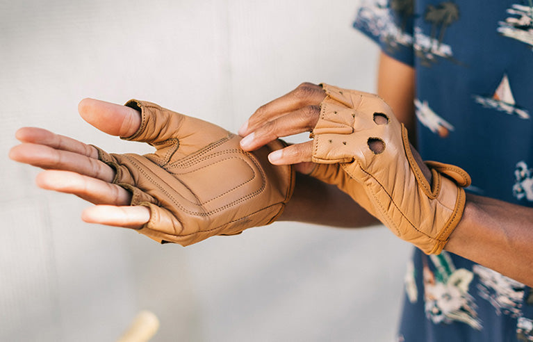 Bike Gloves - OVERLANDERS Outfitter