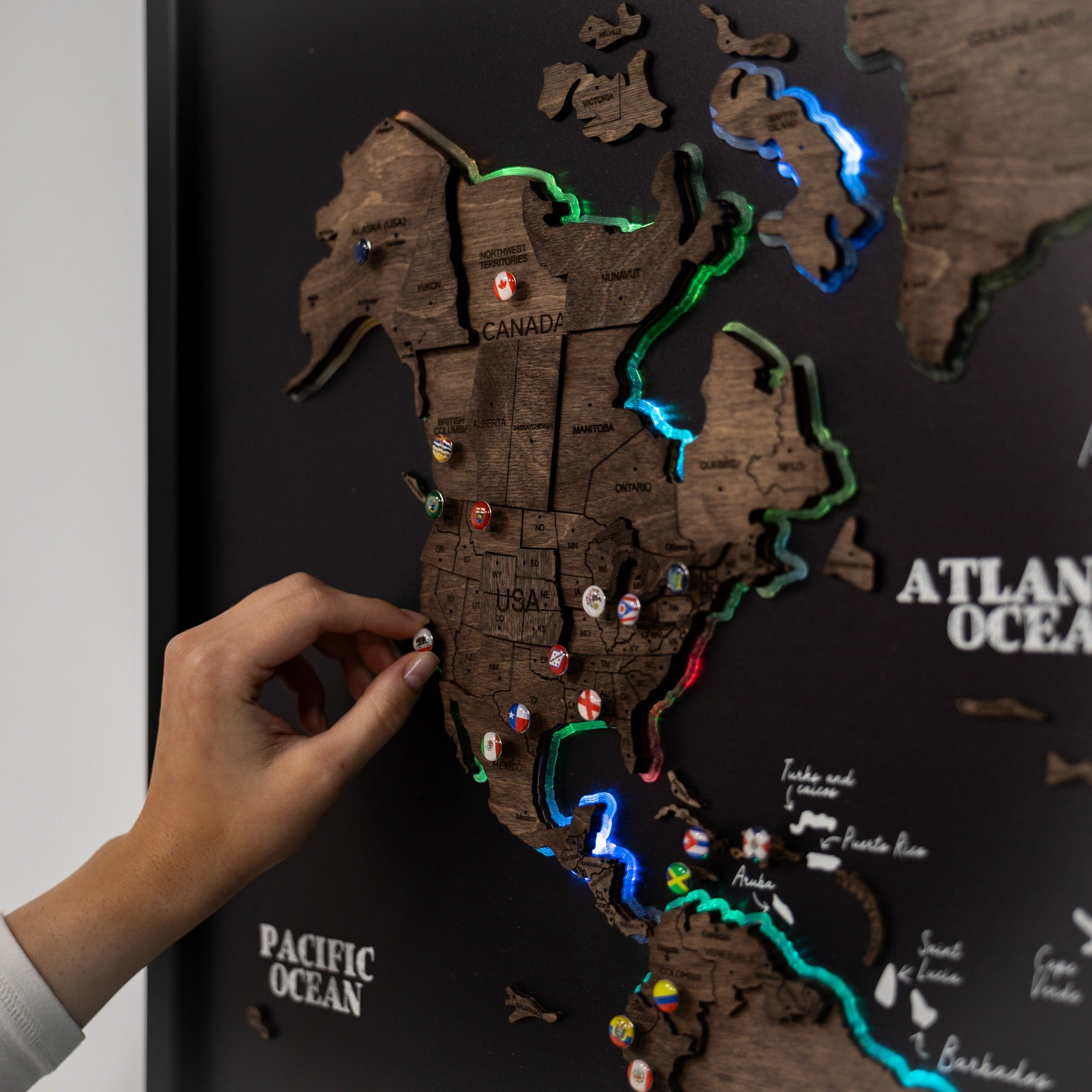Map on Board LED 2.0 Dark Walnut
