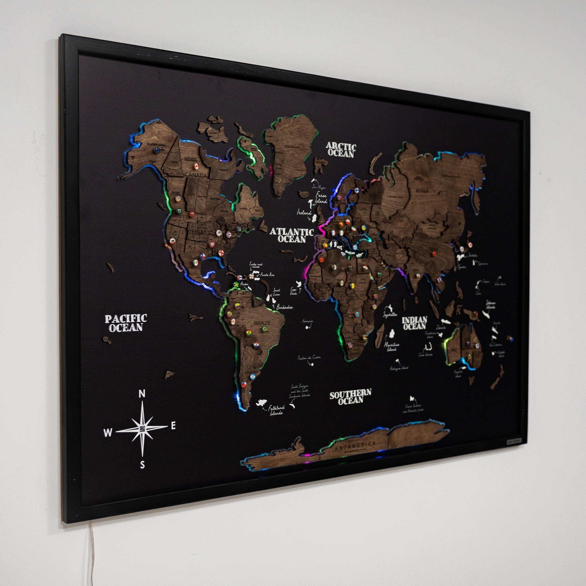 Map on Board LED 2.0 Dark Walnut