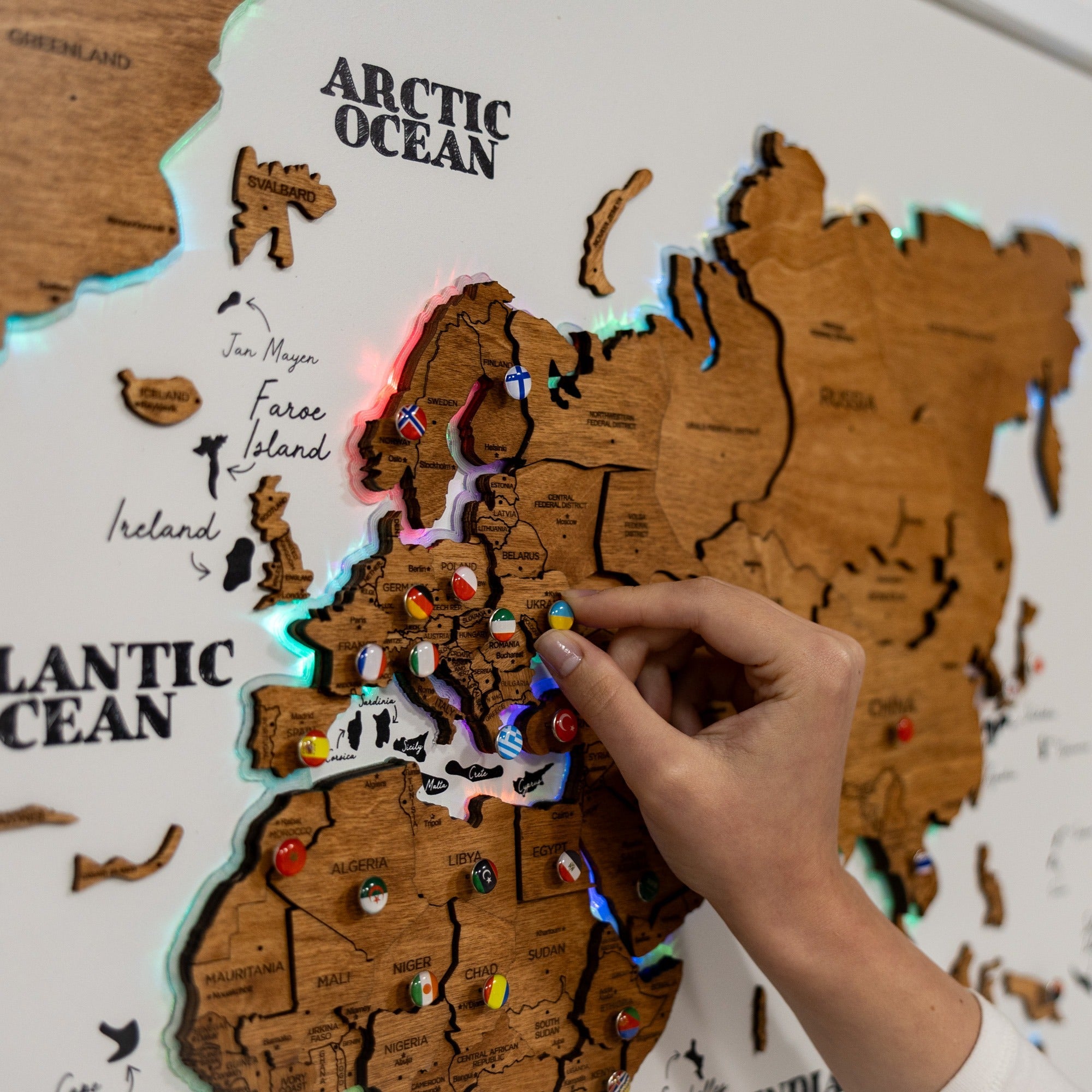 Map on Board LED 2.0 Oak
