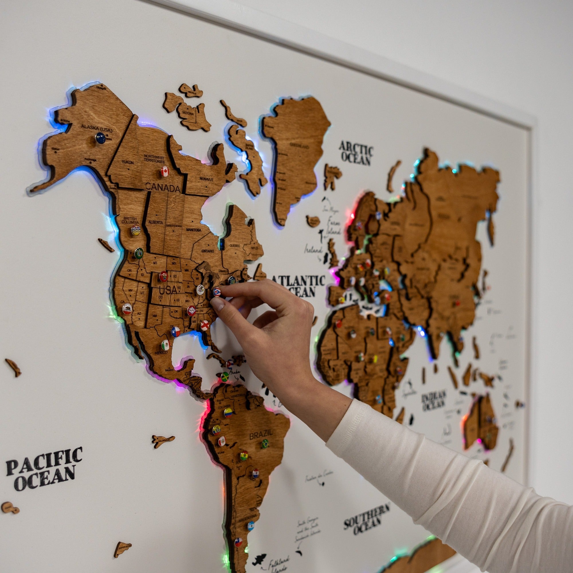 Map on Board LED 2.0 Oak