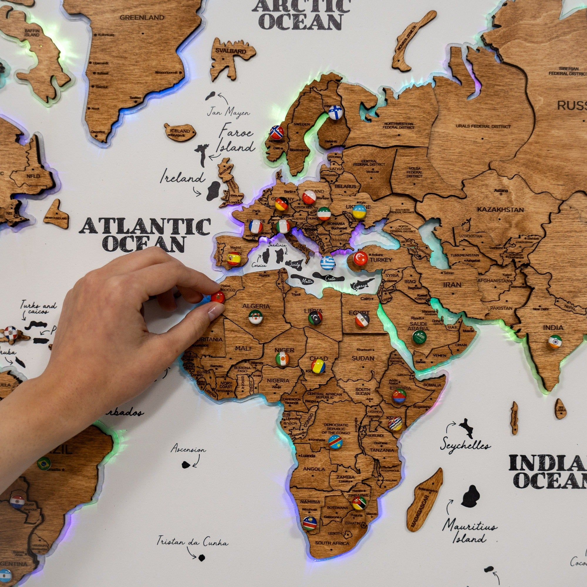 Map on Board LED 2.0 Oak