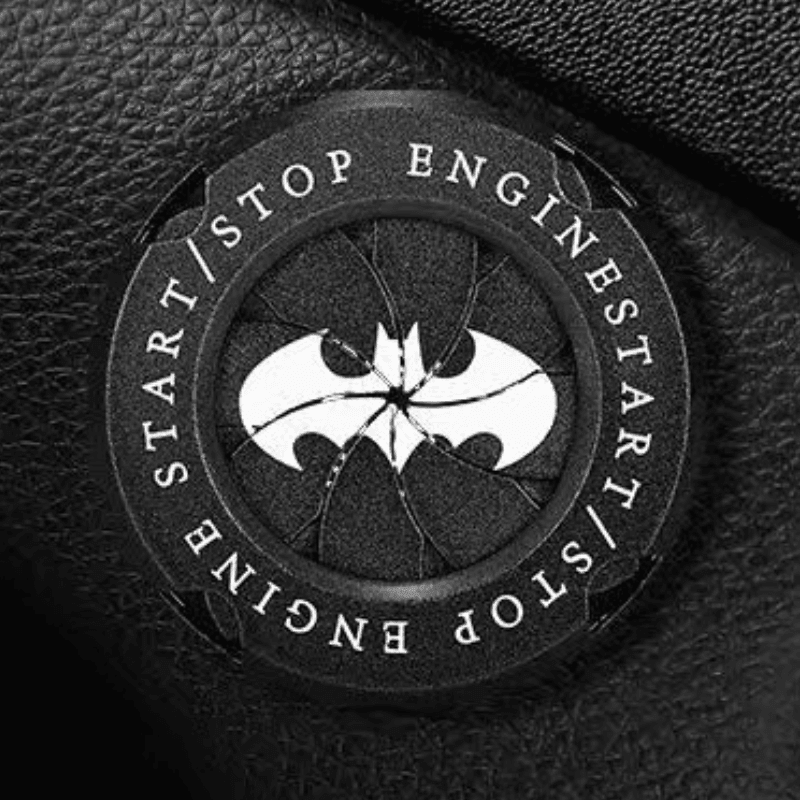Customizable Bean's Moto Booth motorcycle igniter cover with central logo, featuring a sleek design and durable material.
