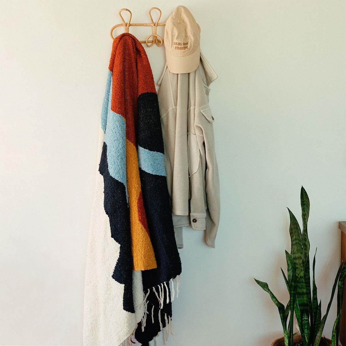 Mountains Blanket - OVERLANDERS Outfitter