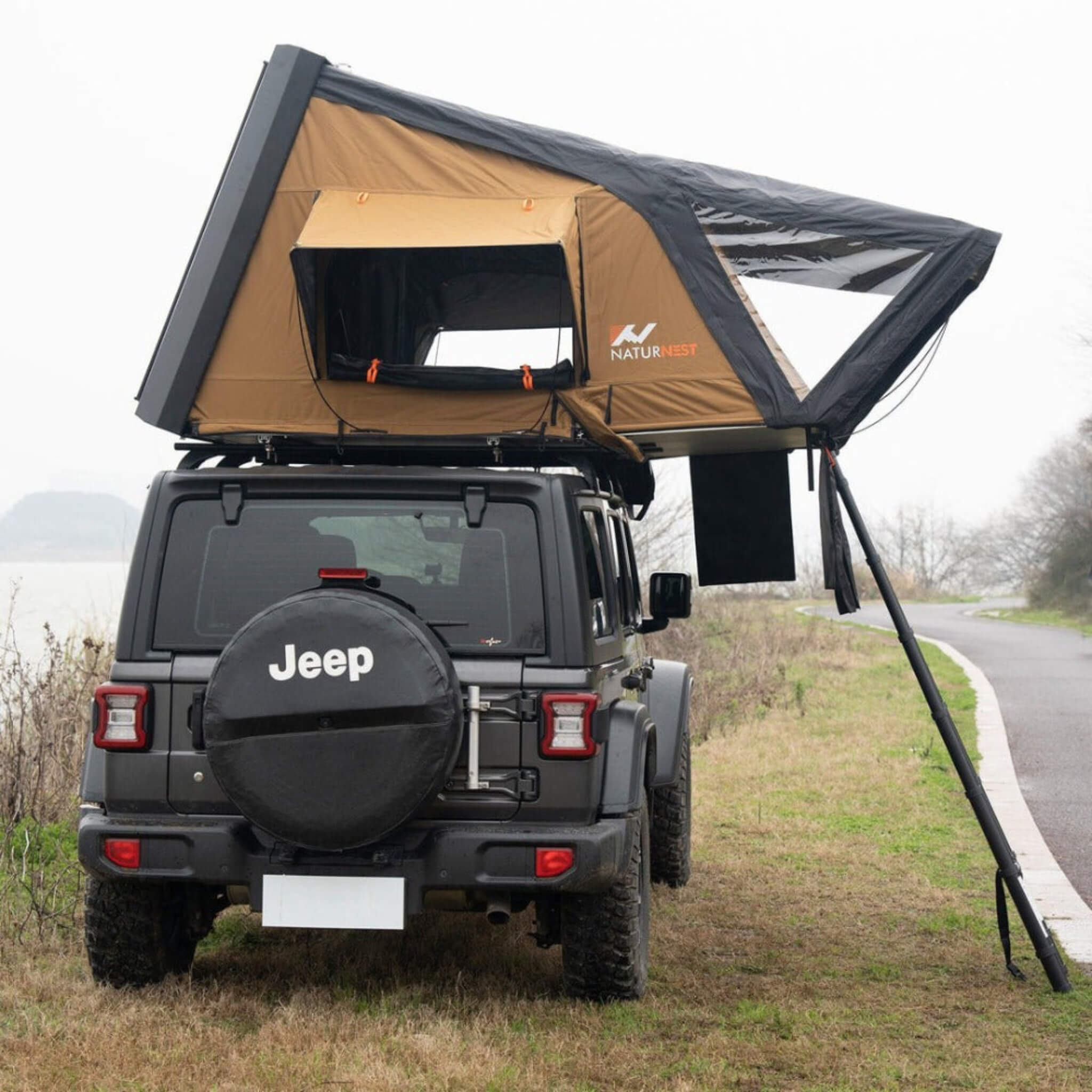 Naturnest Sirius 2 Premium 2XL 3-Person Clamshell Rooftop Tent (SAK91382) - OVERLANDERS Outfitter