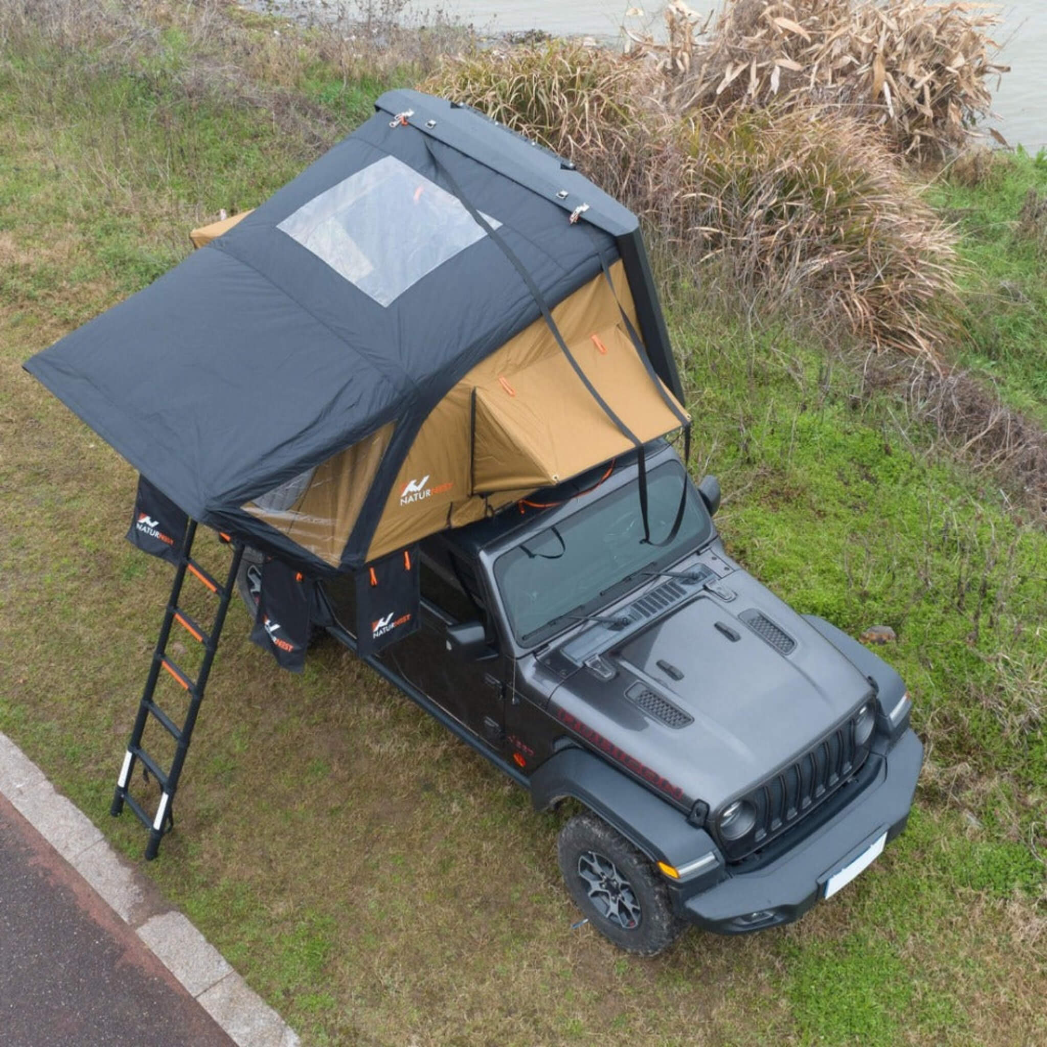 Naturnest Sirius 2 Premium 2XL 3-Person Clamshell Rooftop Tent (SAK91382) - OVERLANDERS Outfitter
