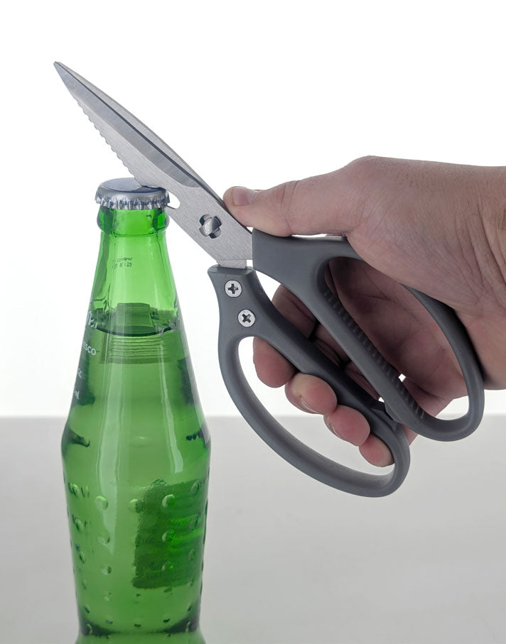 Onethiefsurplus 8-inch stainless steel kitchen scissors designed for camping and hiking, with durable blades for versatile outdoor use.