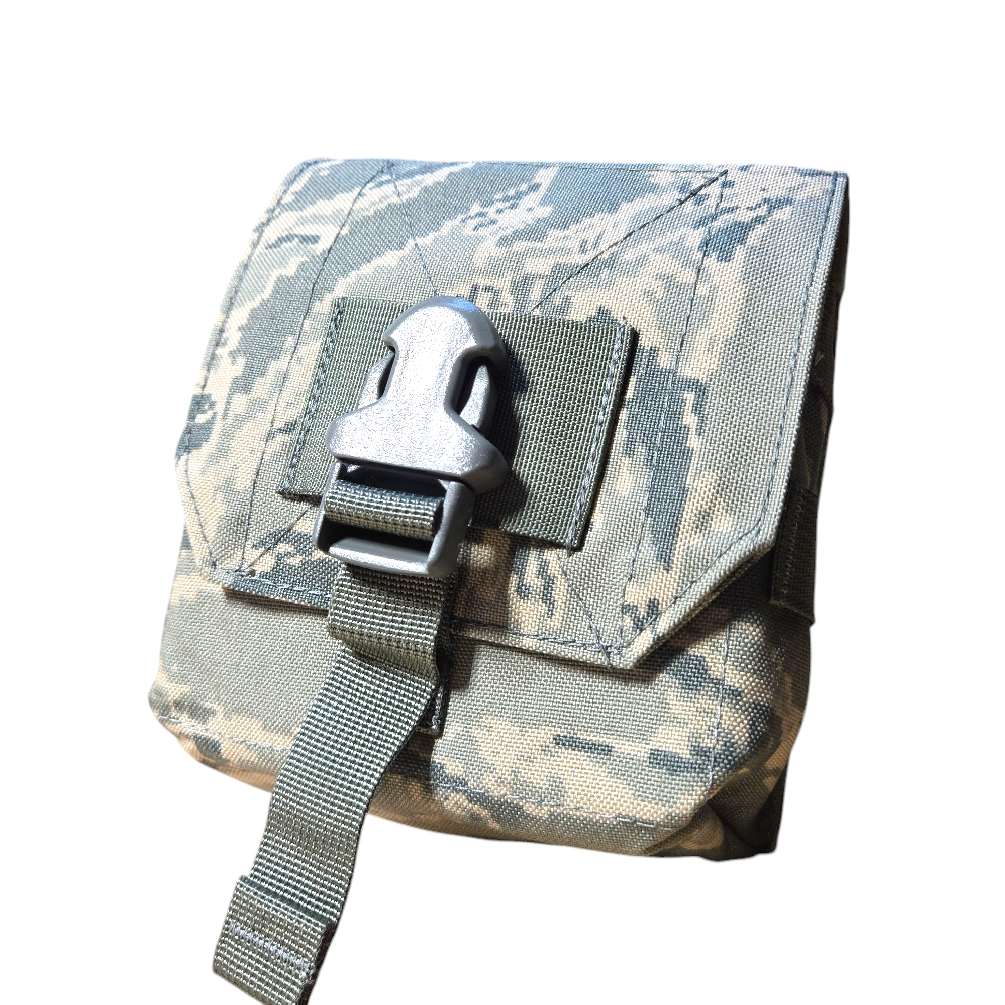 Onethiefsurplus camping and hiking saw pouch holding 100 and 200 round saw blades, durable nylon material, compact design.