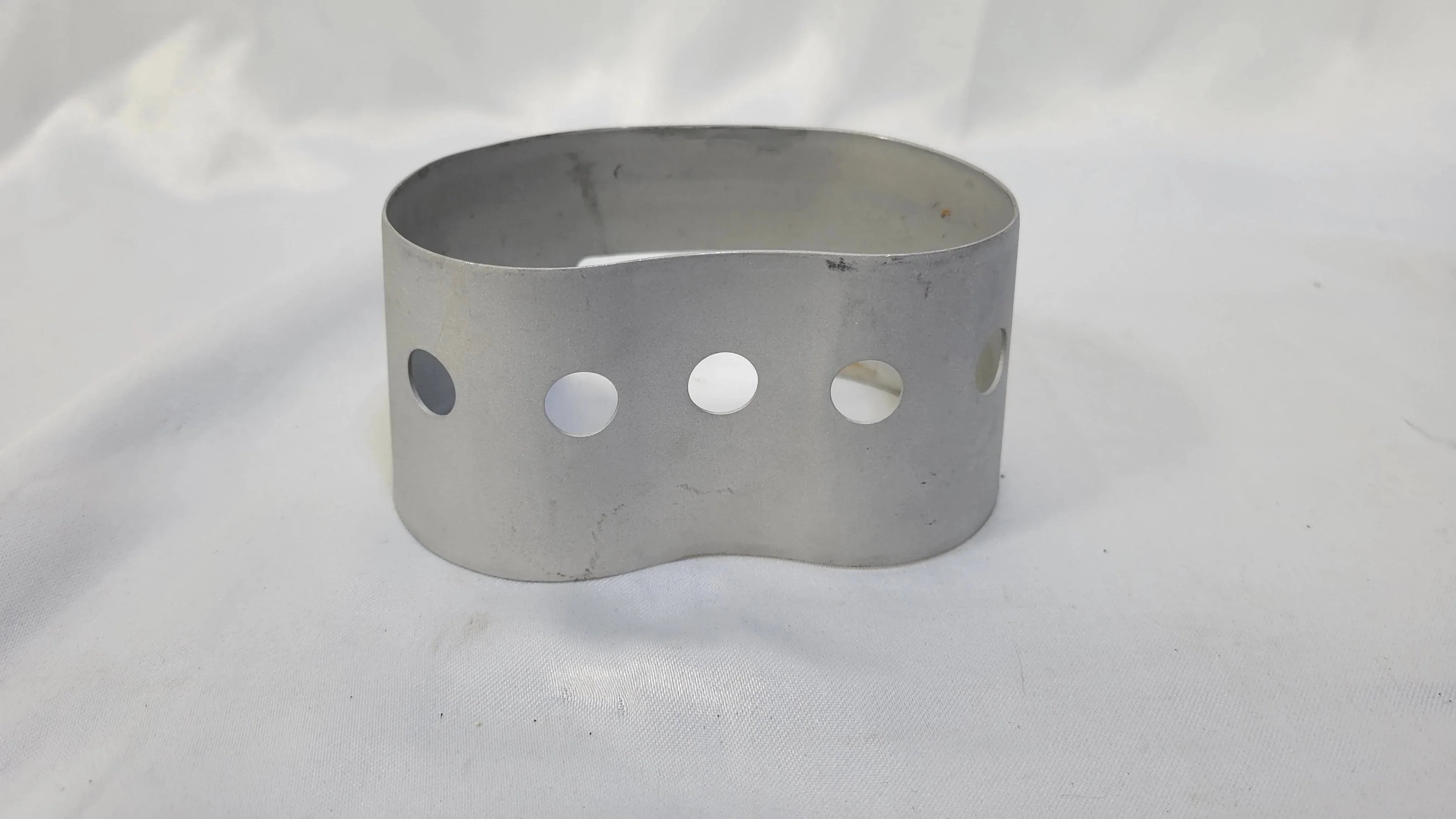 Onethiefsurplus Canteen Cup Stove with metal canteen cup and compact stove for outdoor camping and survival cooking.