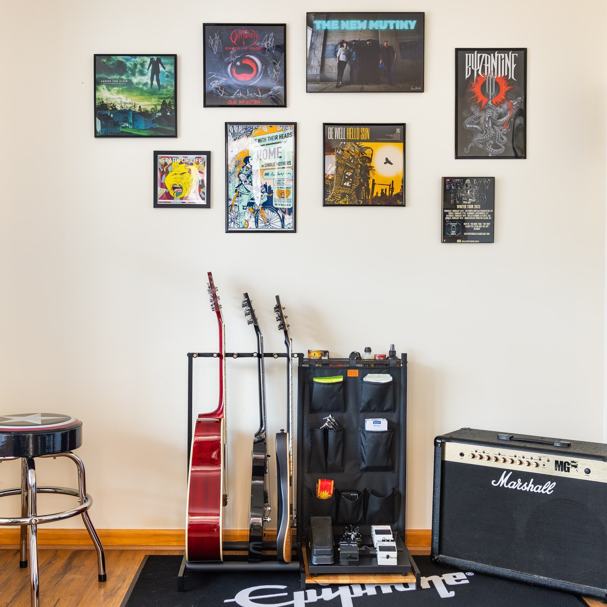 The Opener 5-Slot Guitar Rack | Black - OVERLANDERS Outfitter