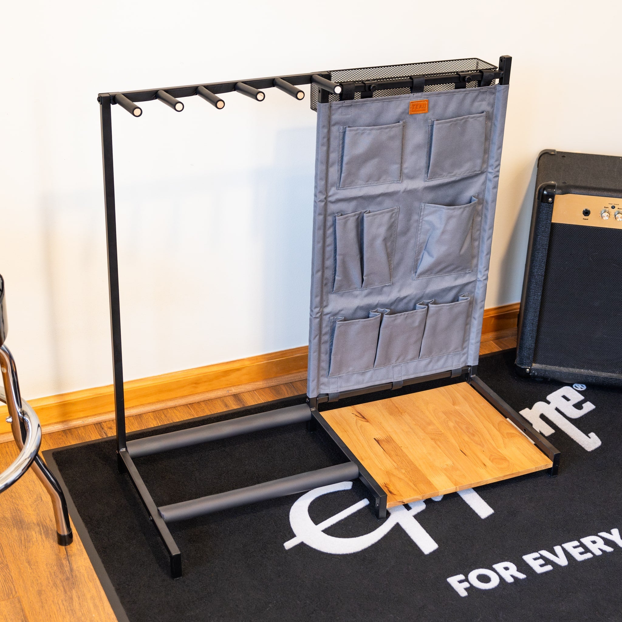 The Opener 5-Slot Guitar Rack | Gray - OVERLANDERS Outfitter