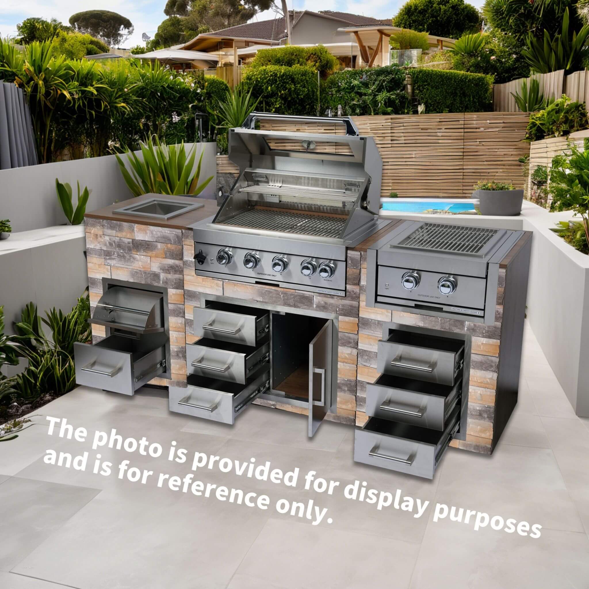 SAKSBY WHOLESALE outdoor kitchen with 32-inch stainless steel LPG gas grill, door, drawer, and ice box, ideal for outdoor cooking.