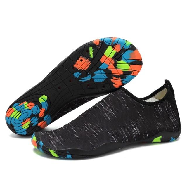 Stevvex men's barefoot outdoor water shoes with non-slip soles, lightweight and flexible for aquatic activities.