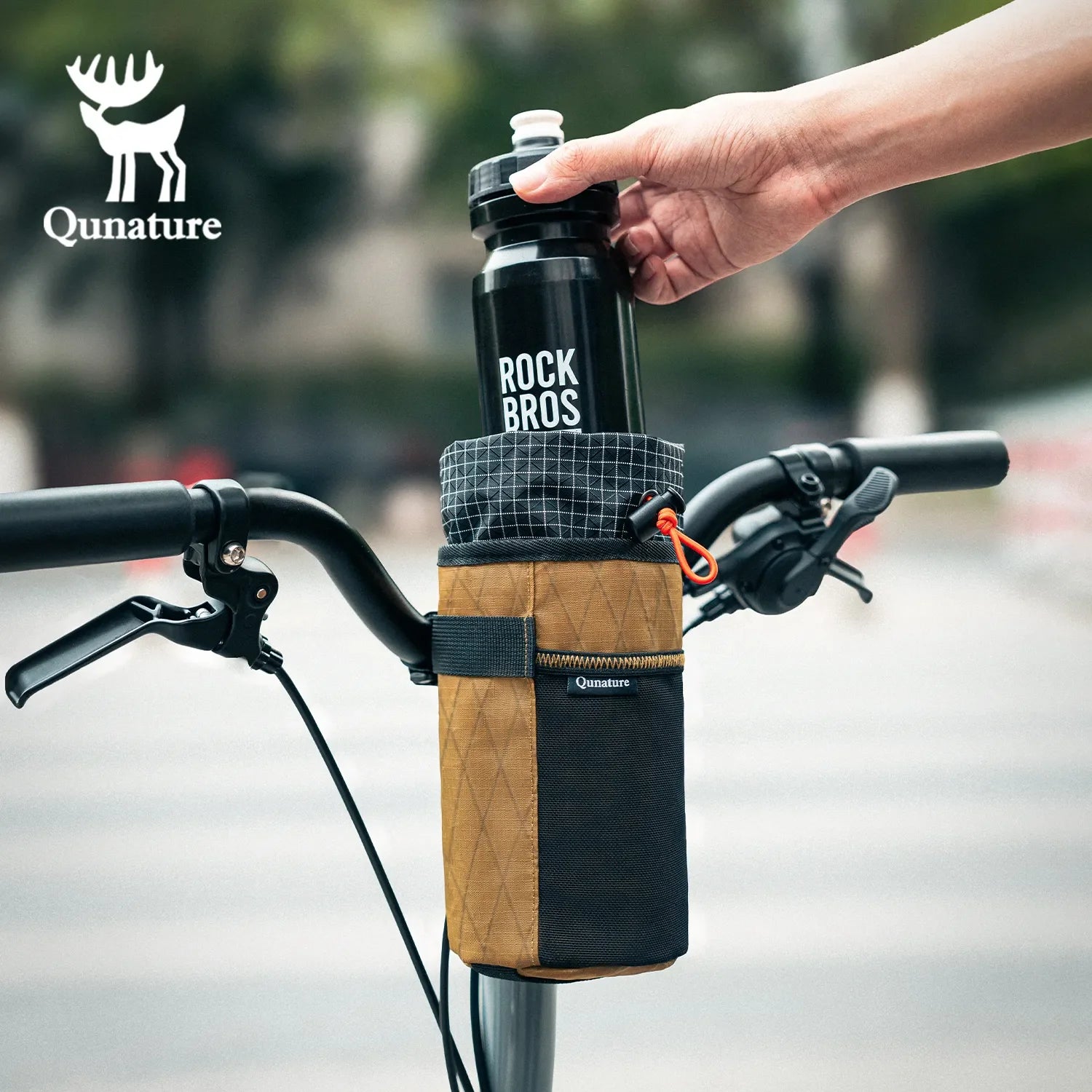 Cold Insulation Water Bottle Holder Bag for Bikepacking 1L - We The Collective